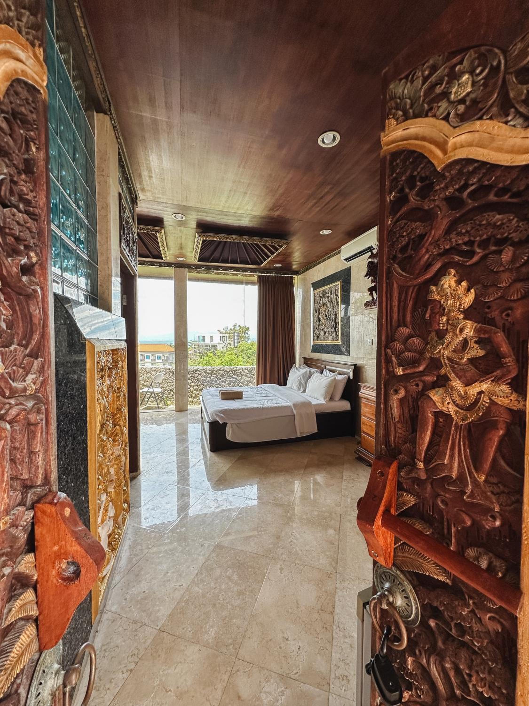 Uluwatu Mansion Villas