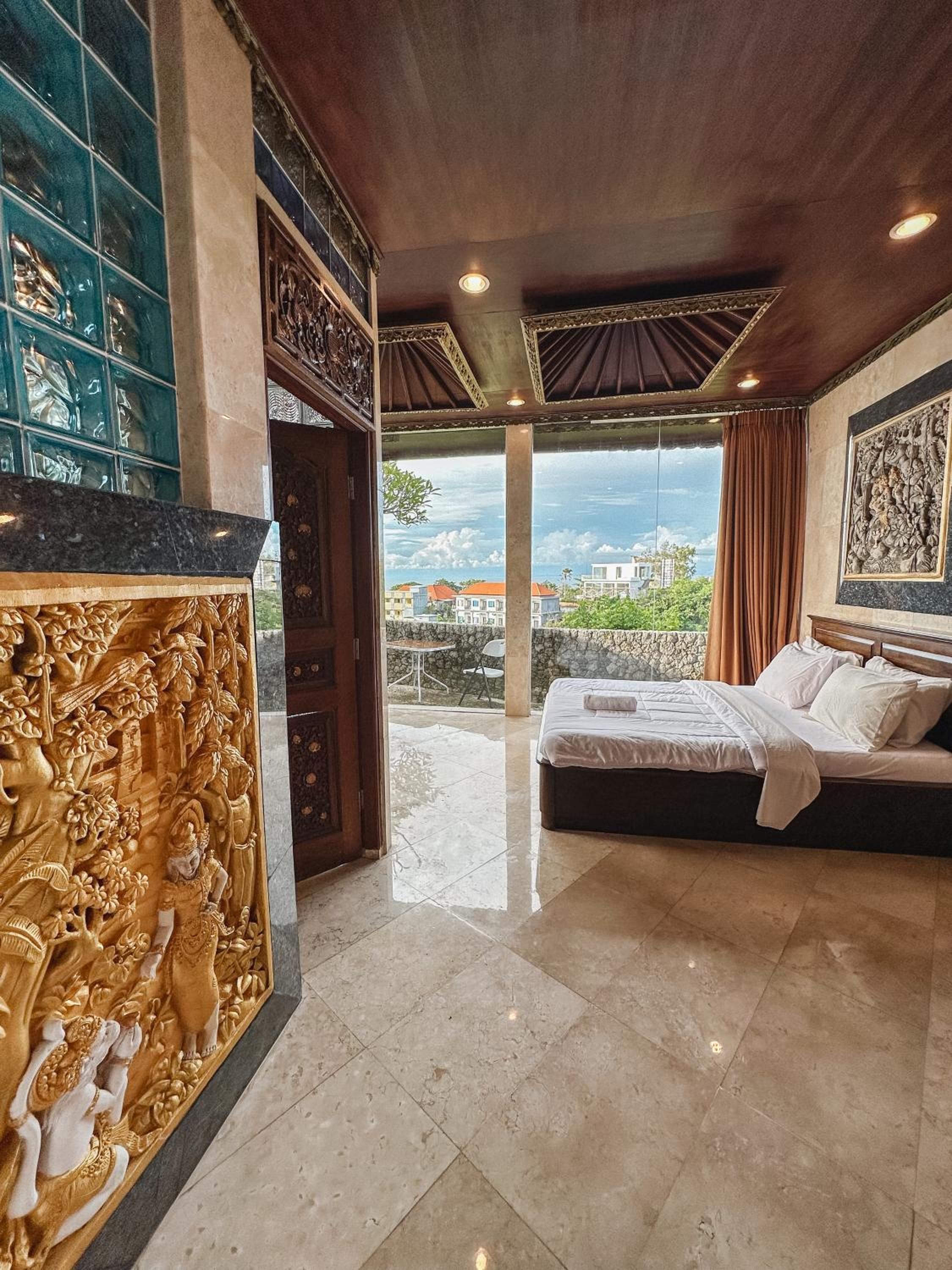 Uluwatu Mansion Villas