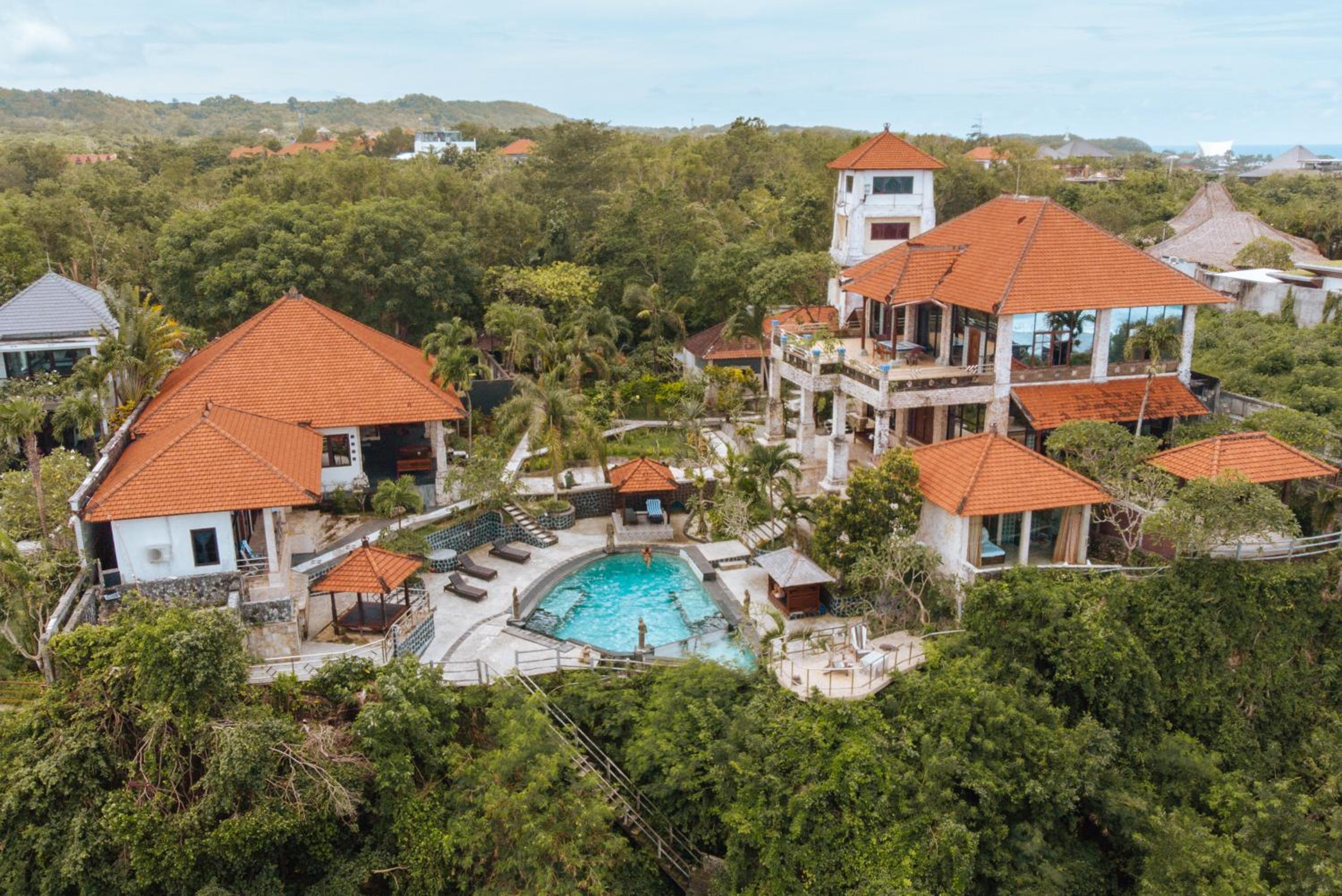 Uluwatu Mansion Villas