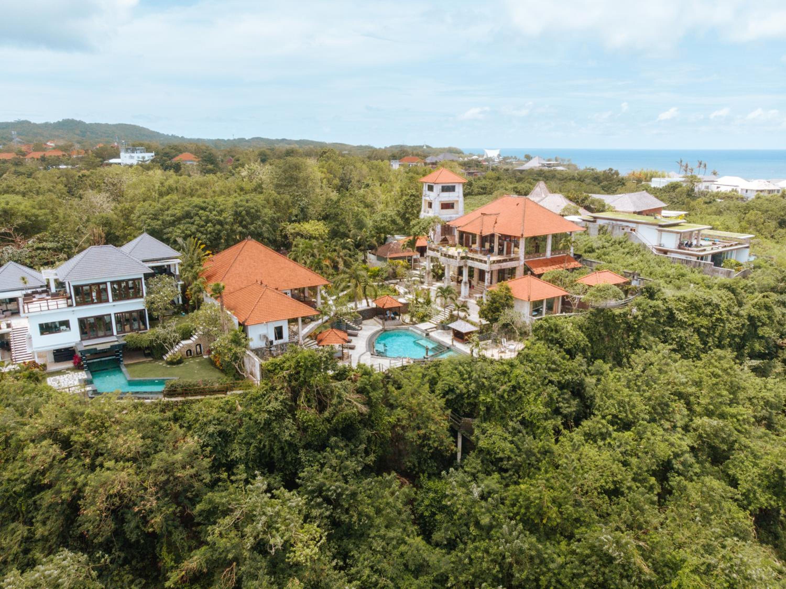 Uluwatu Mansion Villas