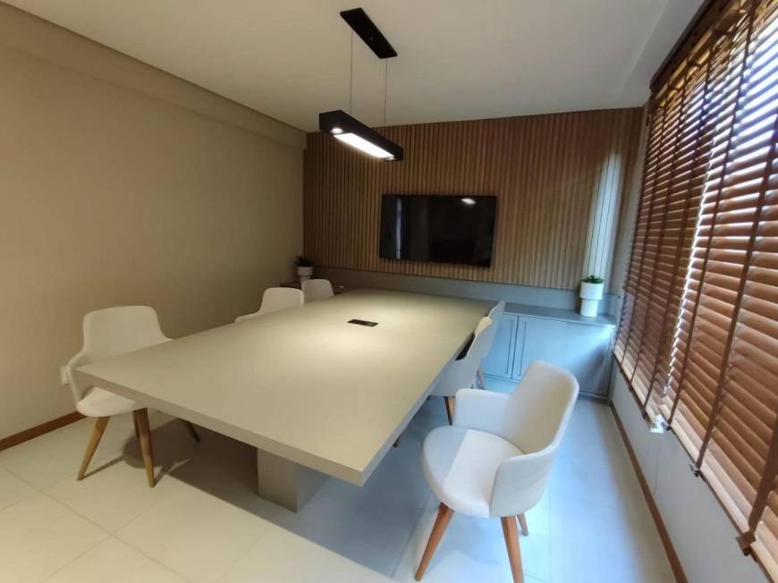 Barra Premium II
