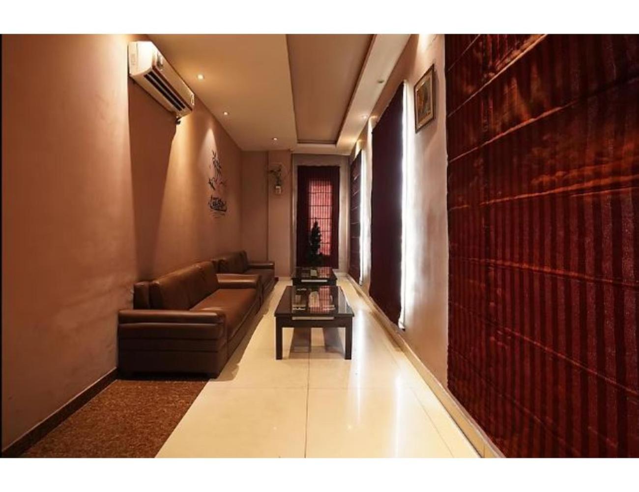 Hotel Silver Star, Mathura