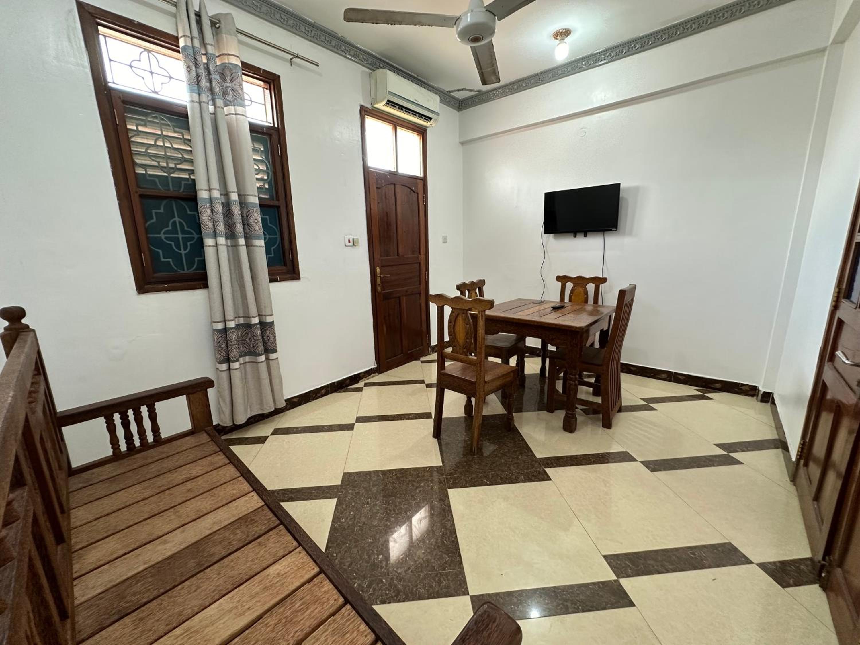 Pazuri apartment