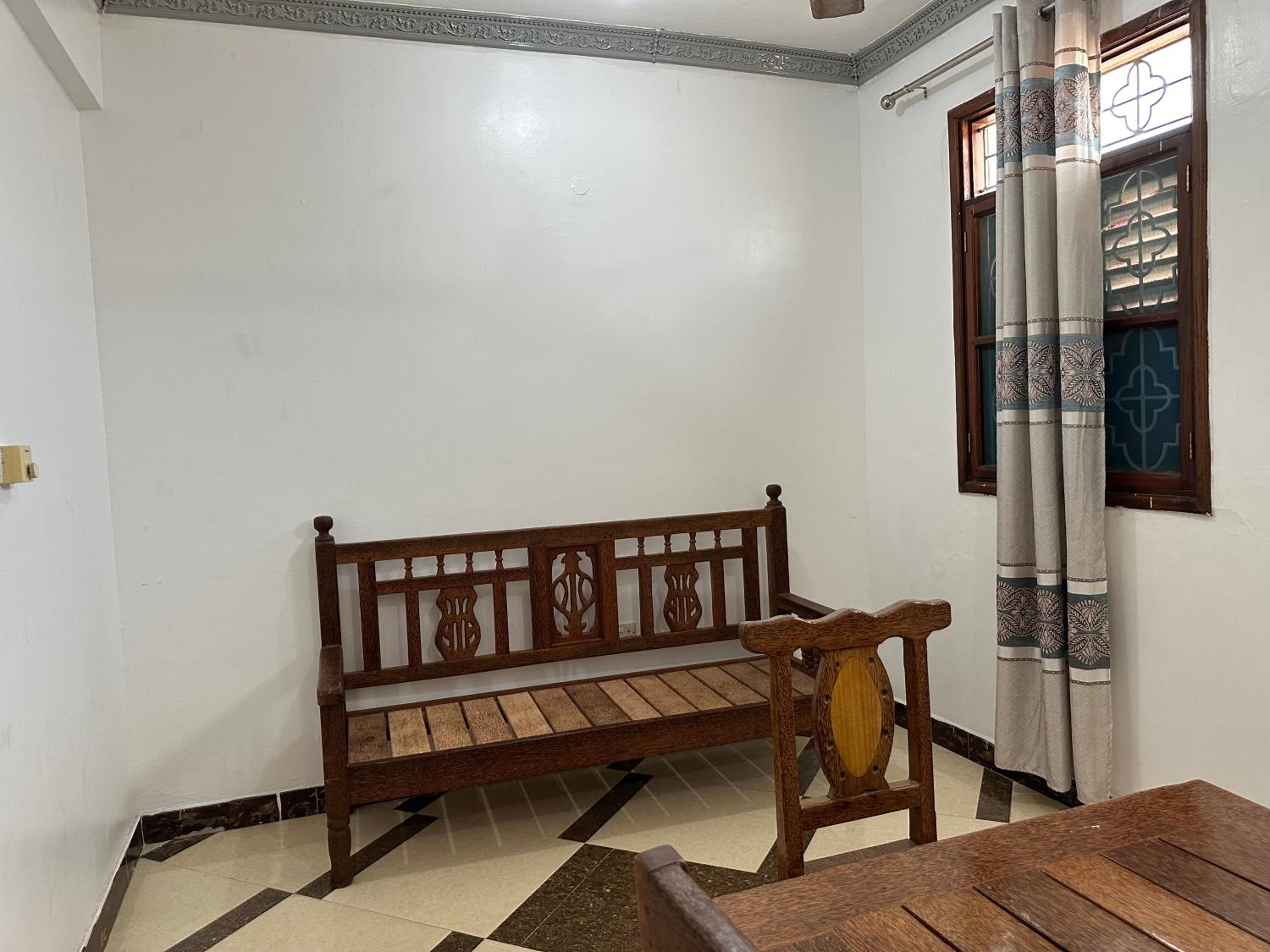 Pazuri apartment