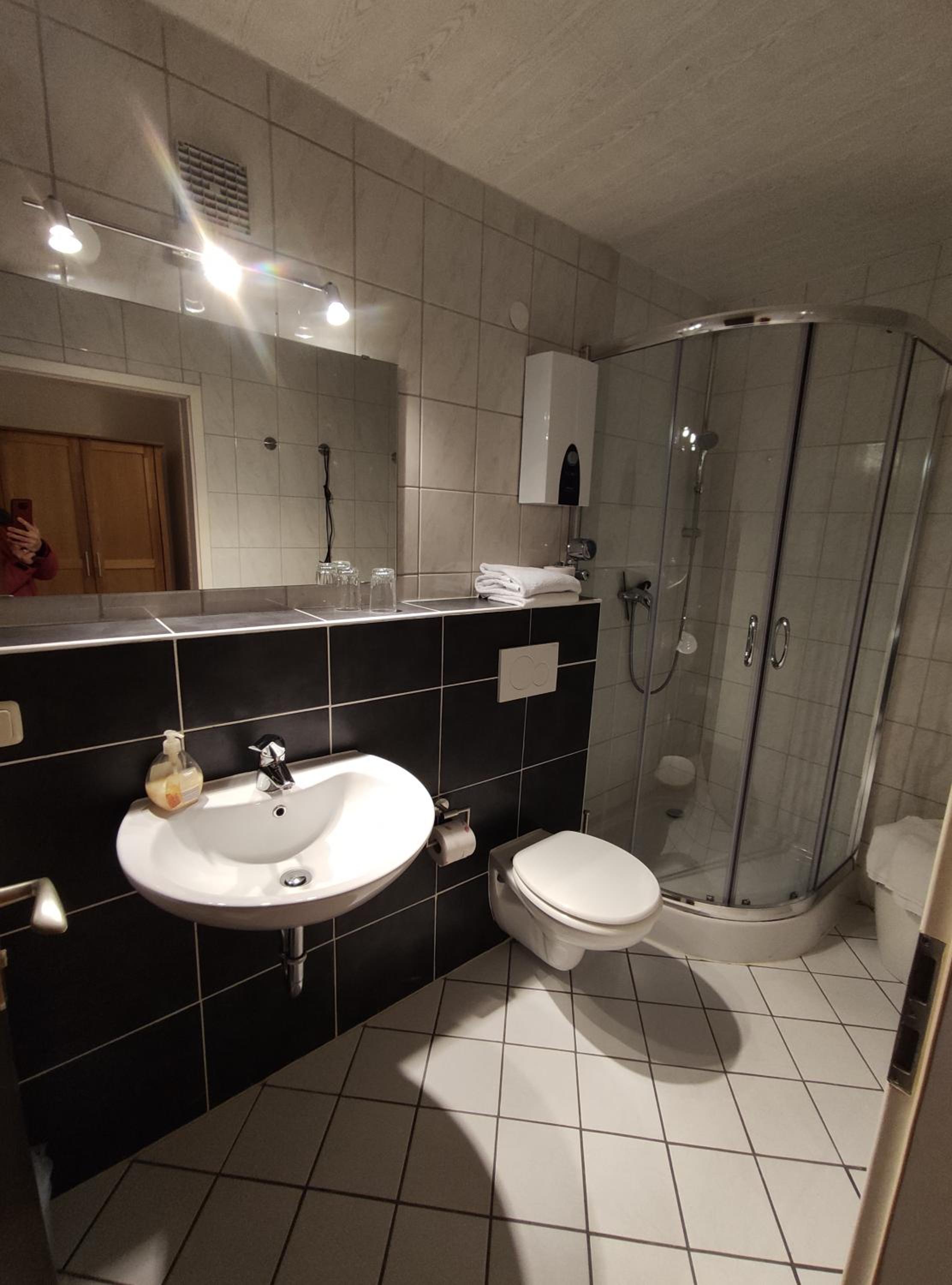 Ferienwohnung mit Schwimmbad und Gartenblick