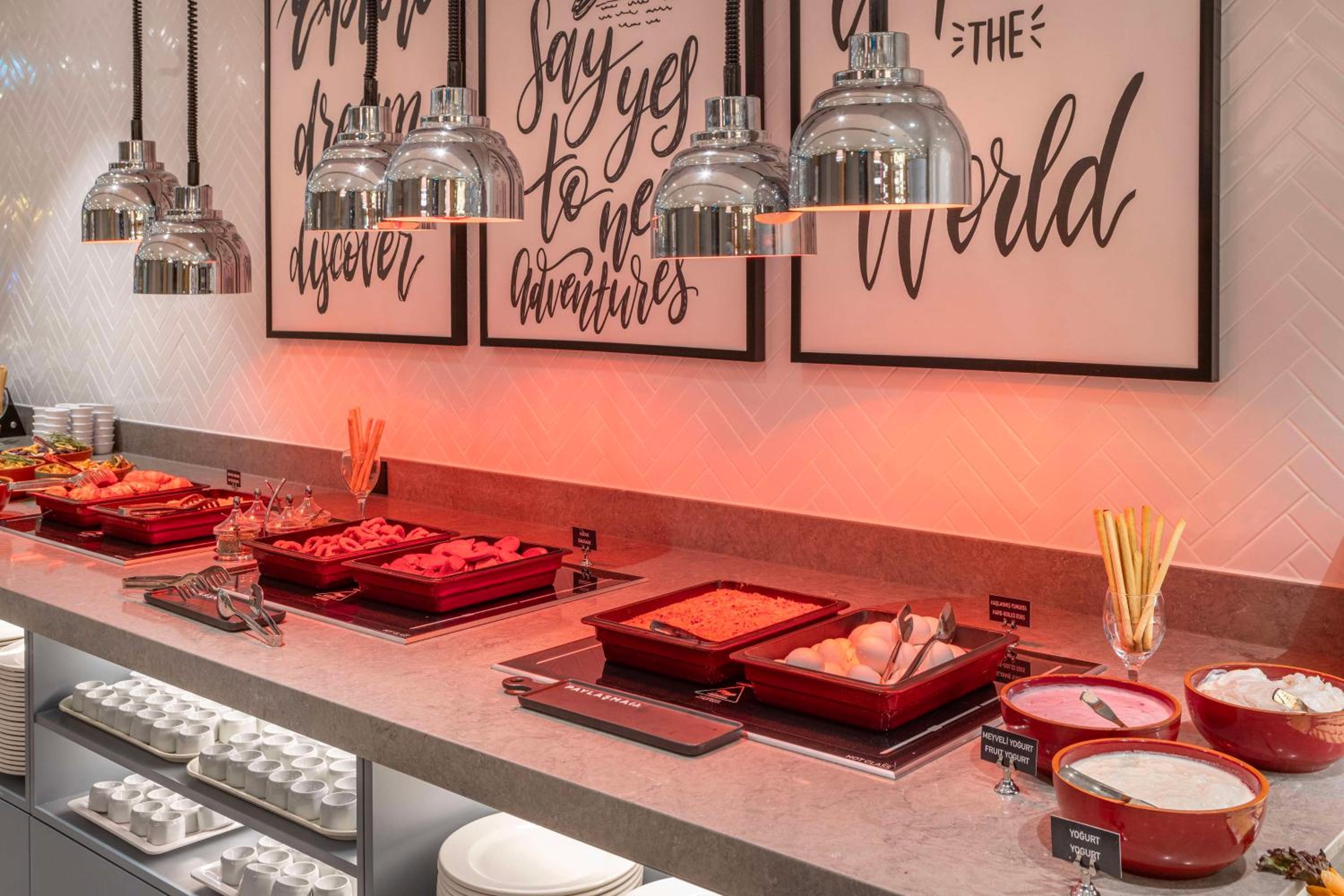 Hampton by Hilton Antalya Havalimanı - Image 10