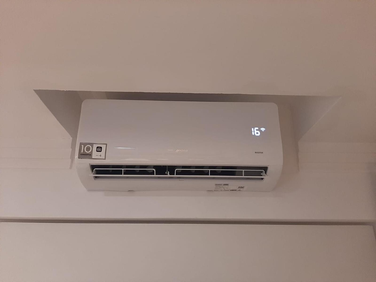 Lindo studio equipado em apartamento clube com academia e conforto no centro de Curitiba - MID Home