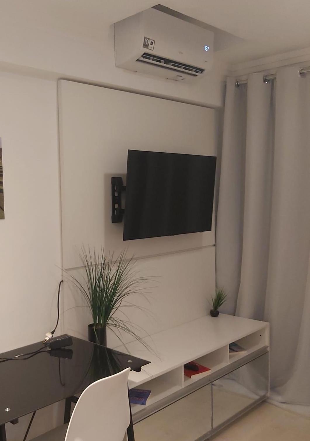 Lindo studio equipado em apartamento clube com academia e conforto no centro de Curitiba - MID Home