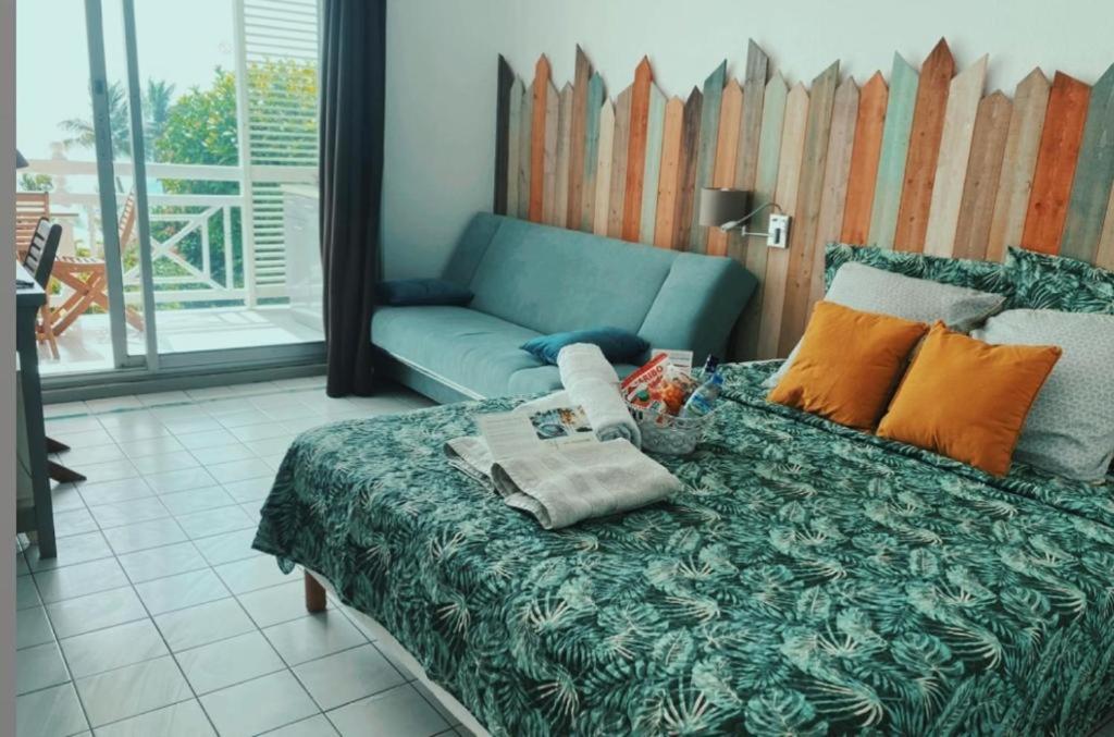 Studio 2/4 personnes avec vue mer & piscine - Résidence Marinotel view 3