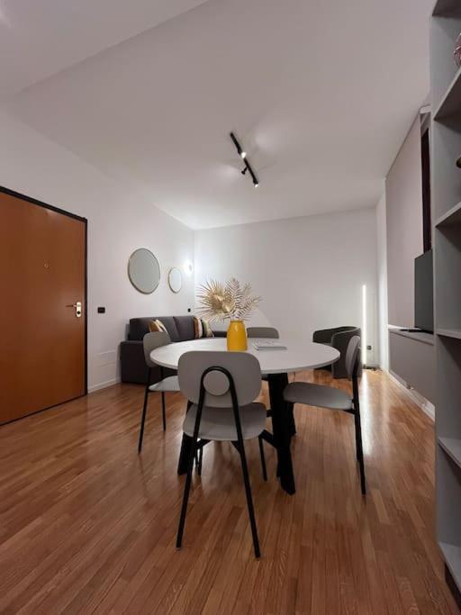 Apartment Aurora Rho Fiera