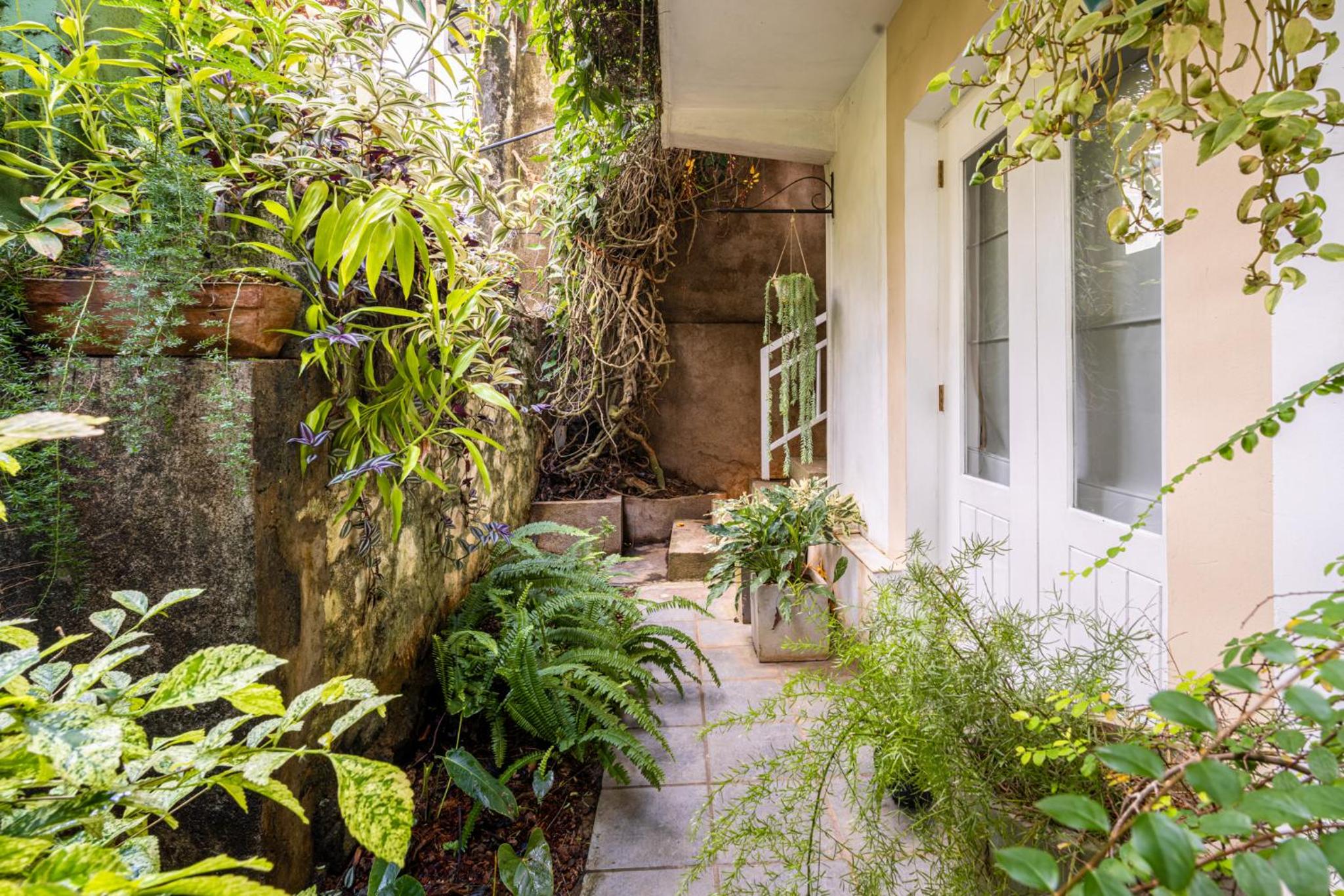 The Chocolate Factory House, Kandy- exclusive private apartment view 4