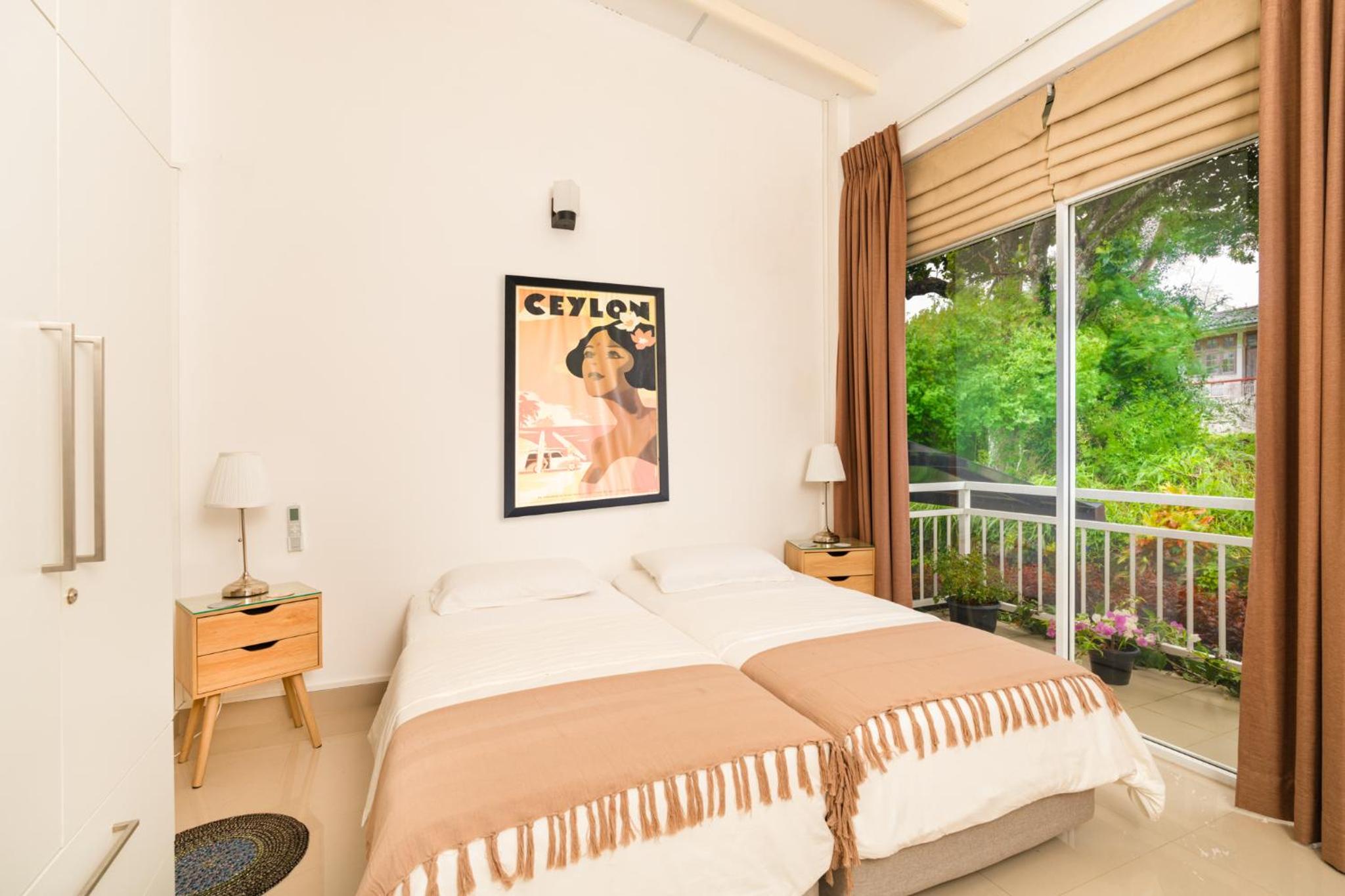 The Chocolate Factory House, Kandy- exclusive private apartment view 5