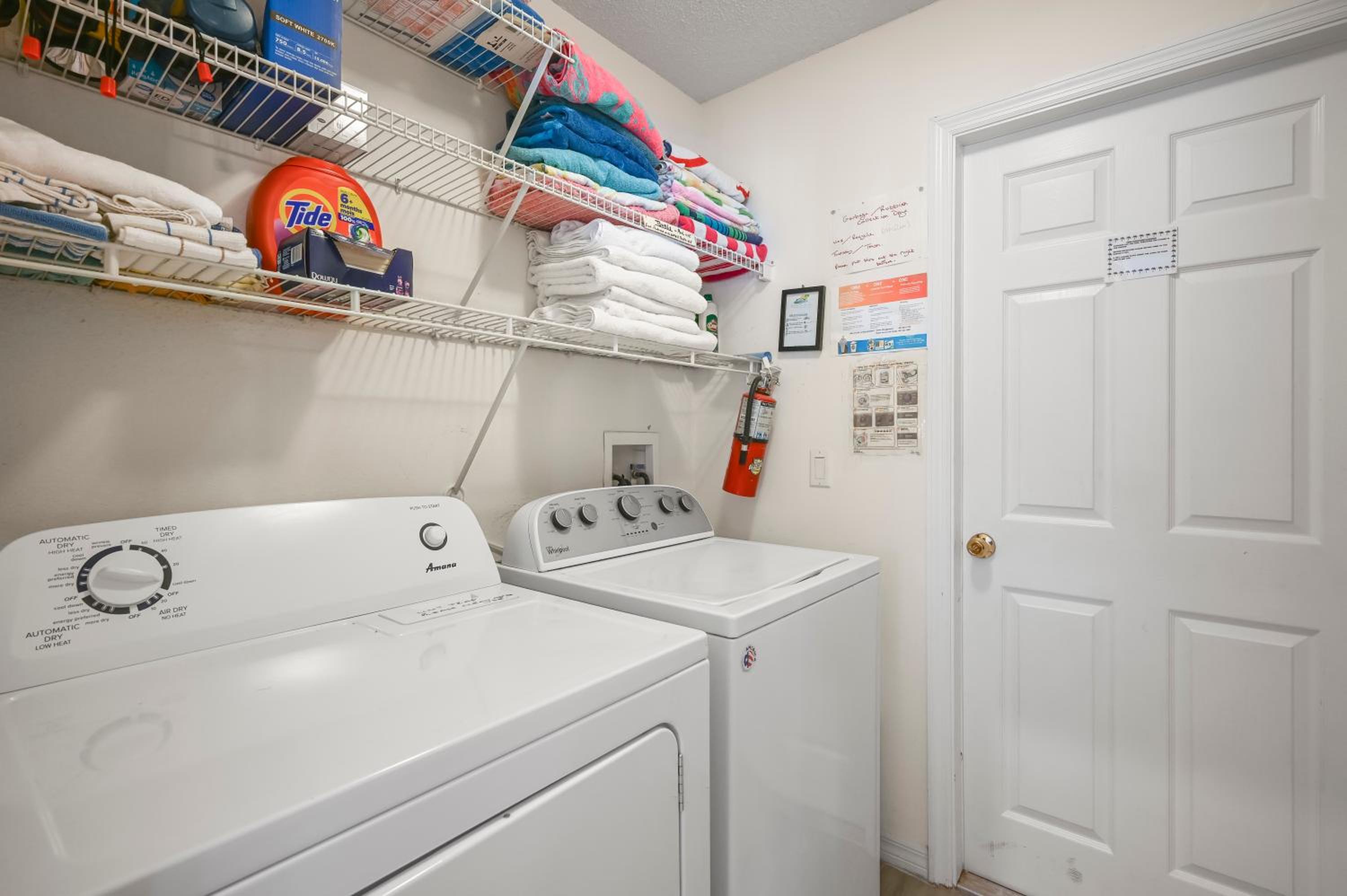 Disney World Getaway: 4 Br - Sunroof - BBQ Bliss