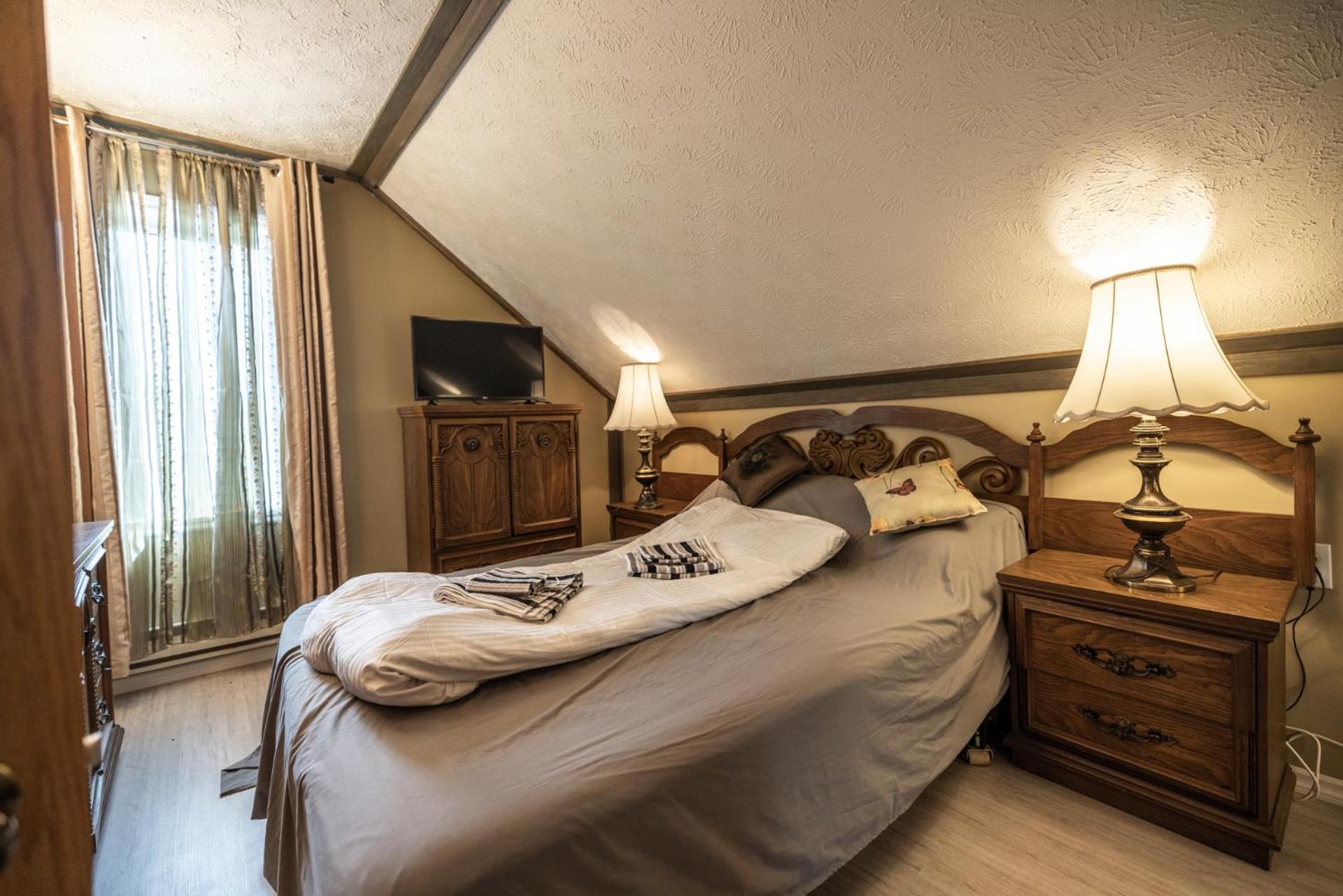Rustic Villa Chalet