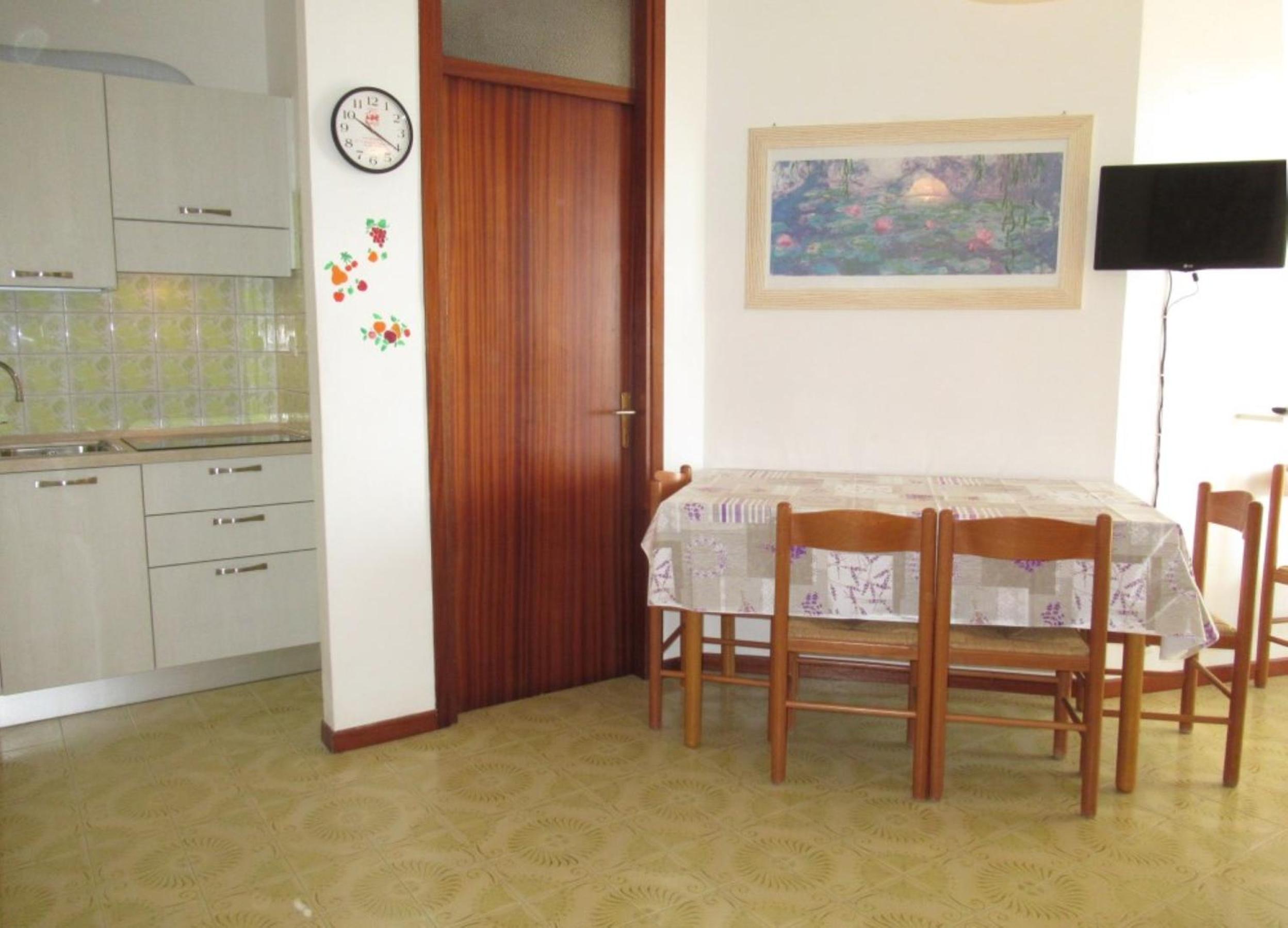 Seaview flat in Porto Santa Margherita view 4