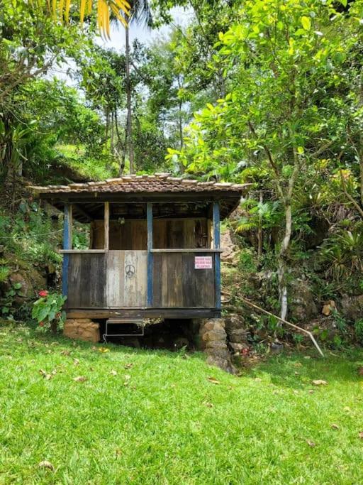 Recanto das Cachoeiras na Serra do Brigadeiro