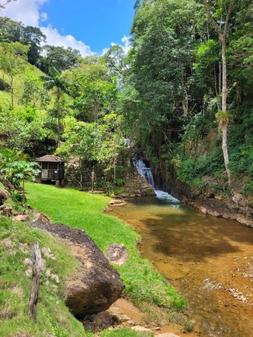 Recanto das Cachoeiras na Serra do Brigadeiro