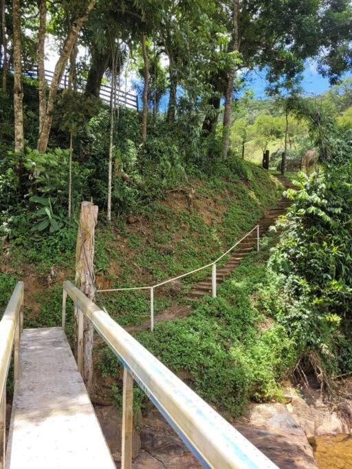 Recanto das Cachoeiras na Serra do Brigadeiro