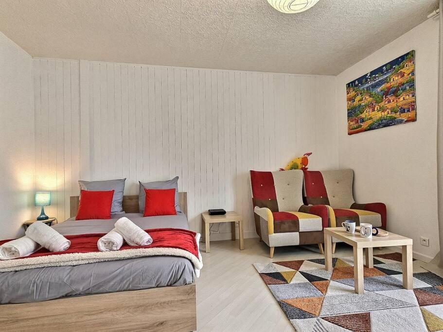 5 Mins to Train Station - Free Parking - DisneyLand - Escapade Perchée