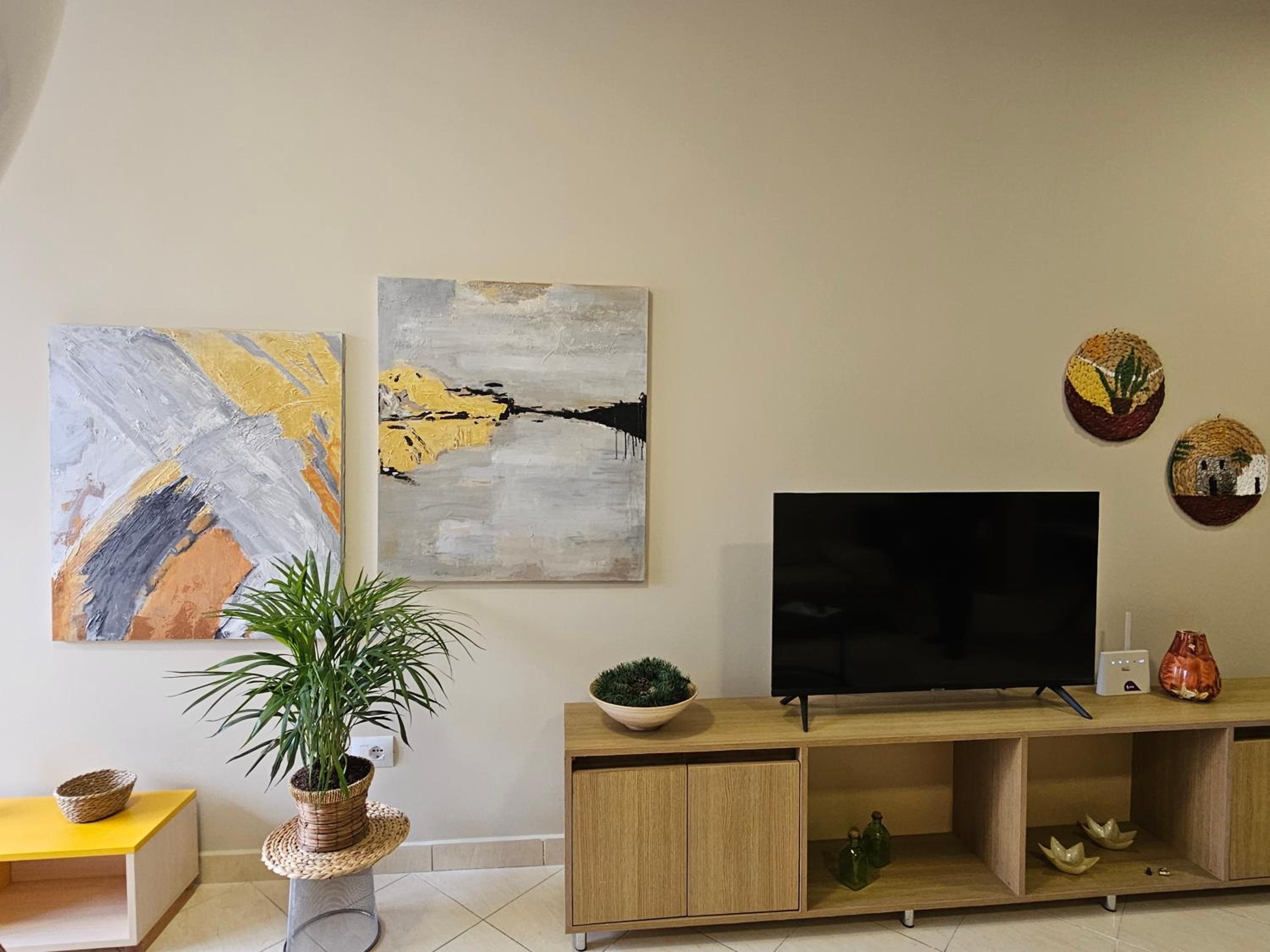 Tirana Center Apartment 12