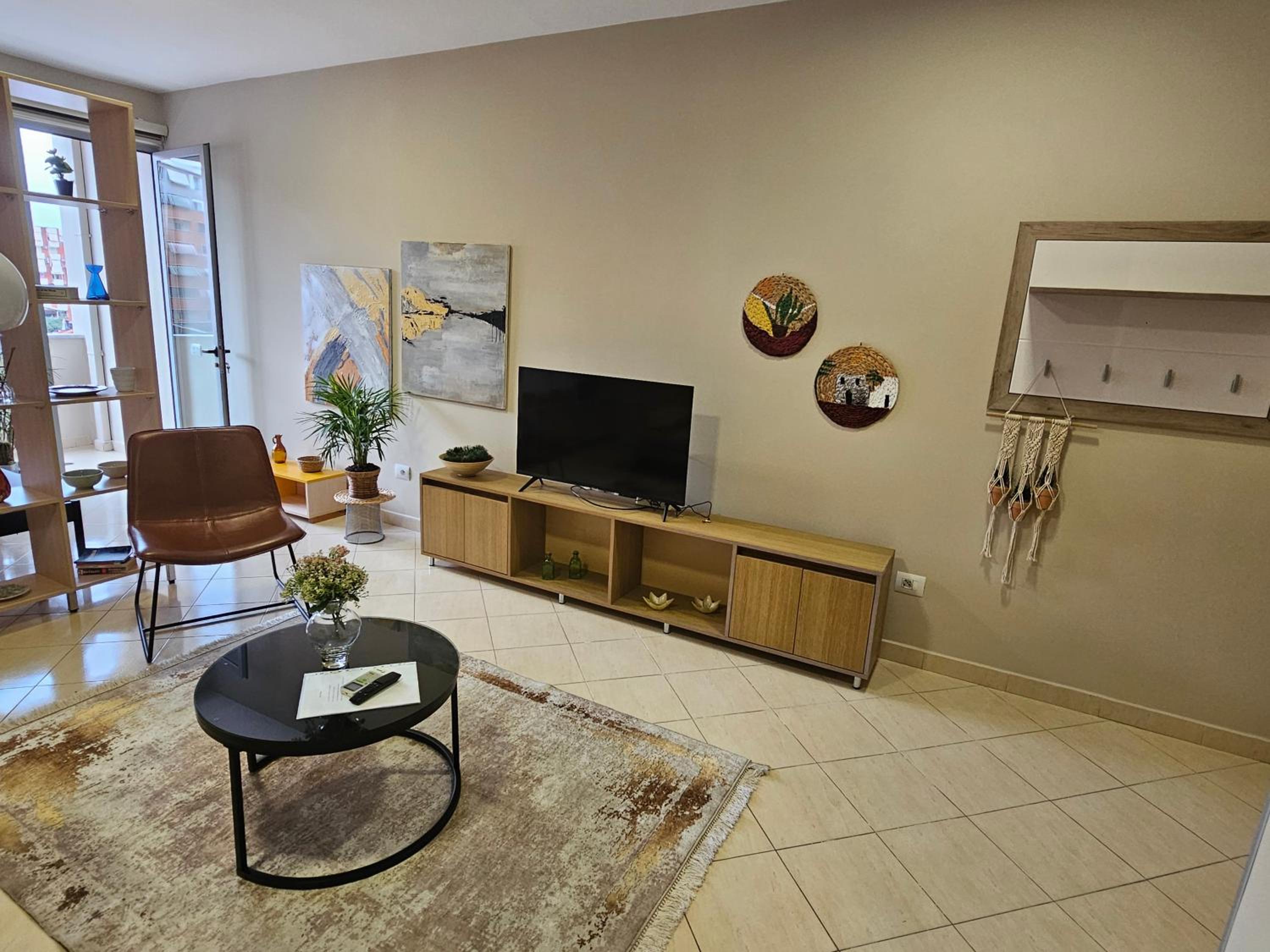Tirana Center Apartment 12