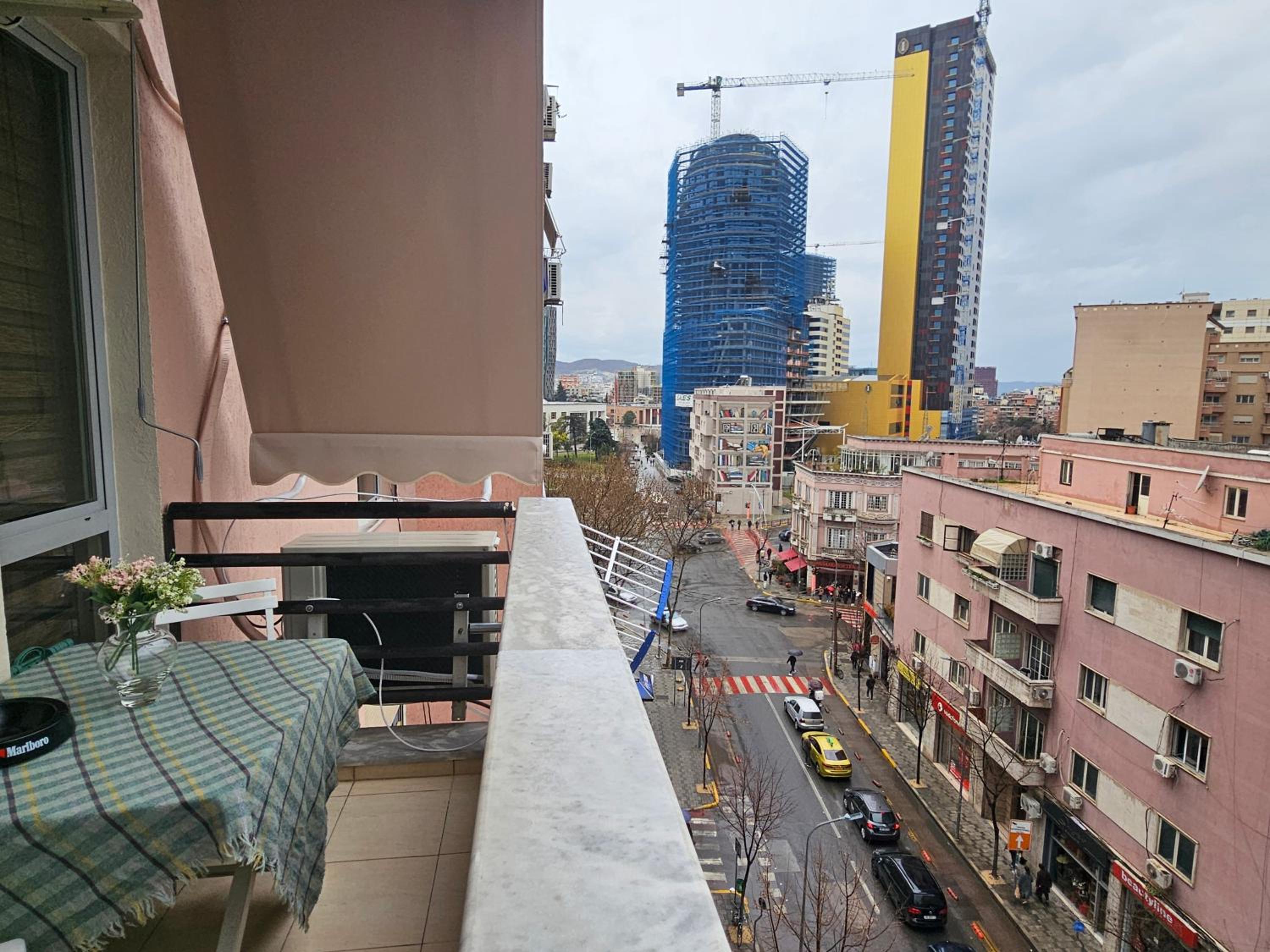 Tirana Center Apartment 12