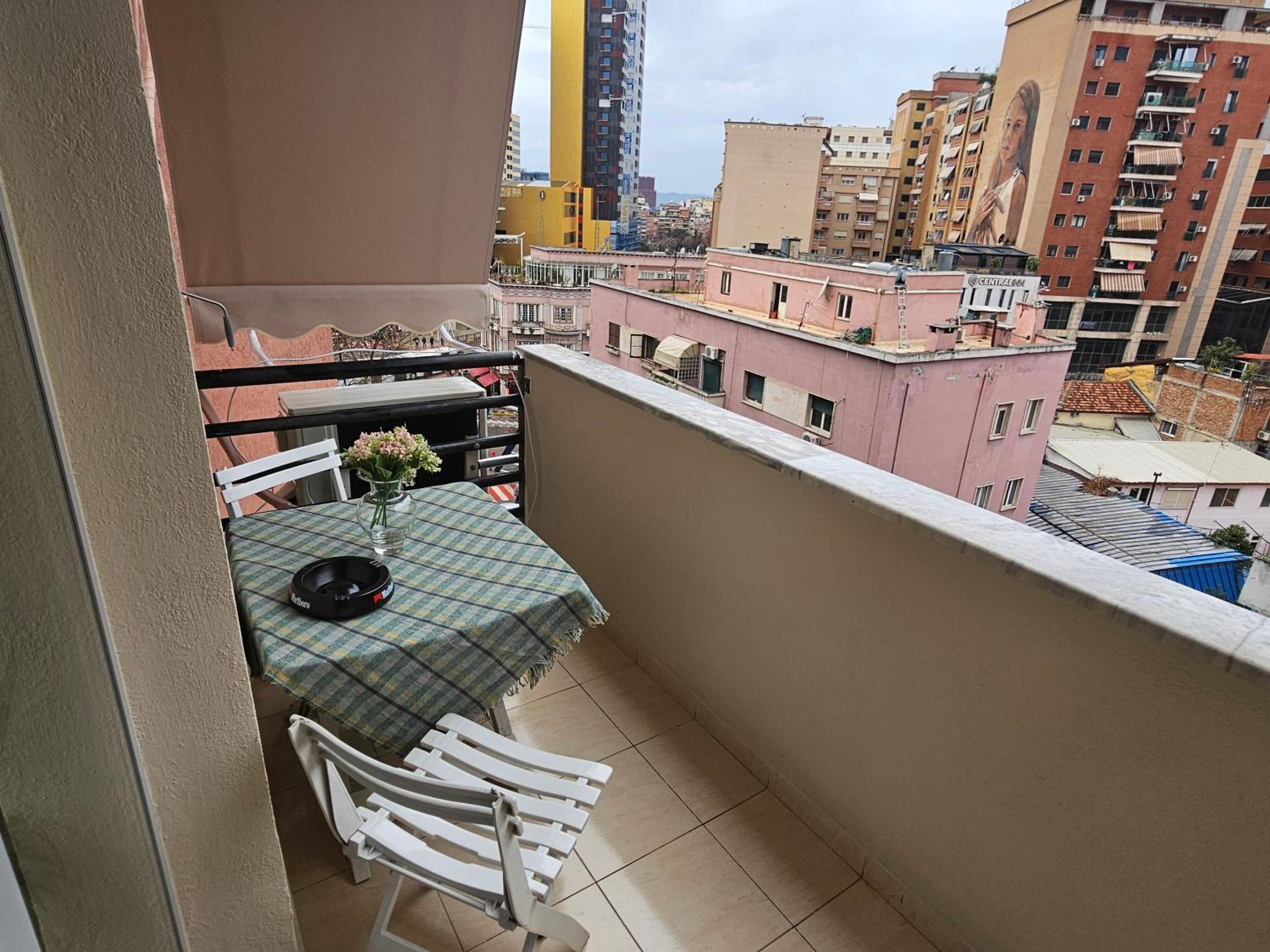 Tirana Center Apartment 12