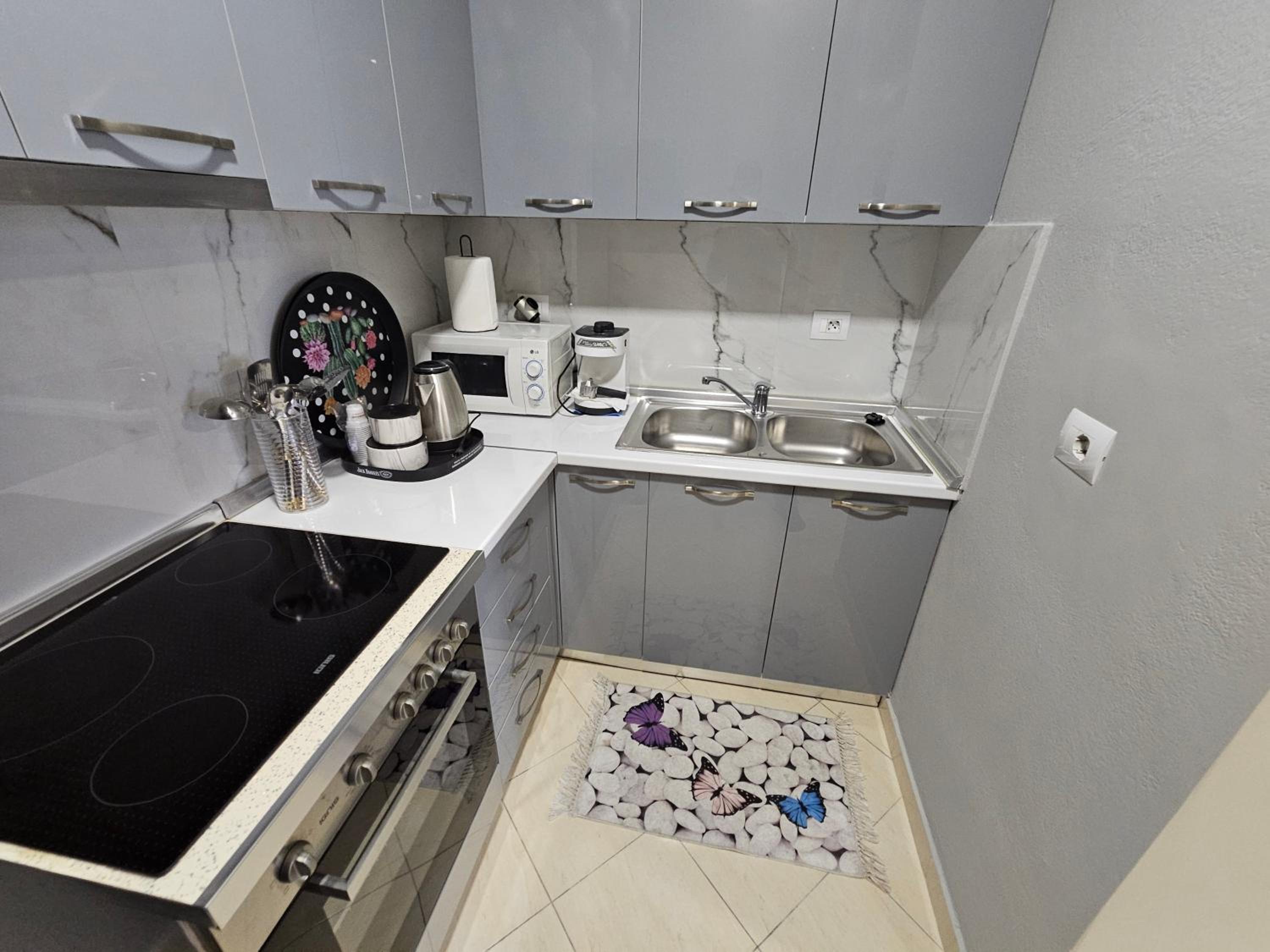 Tirana Center Apartment 12