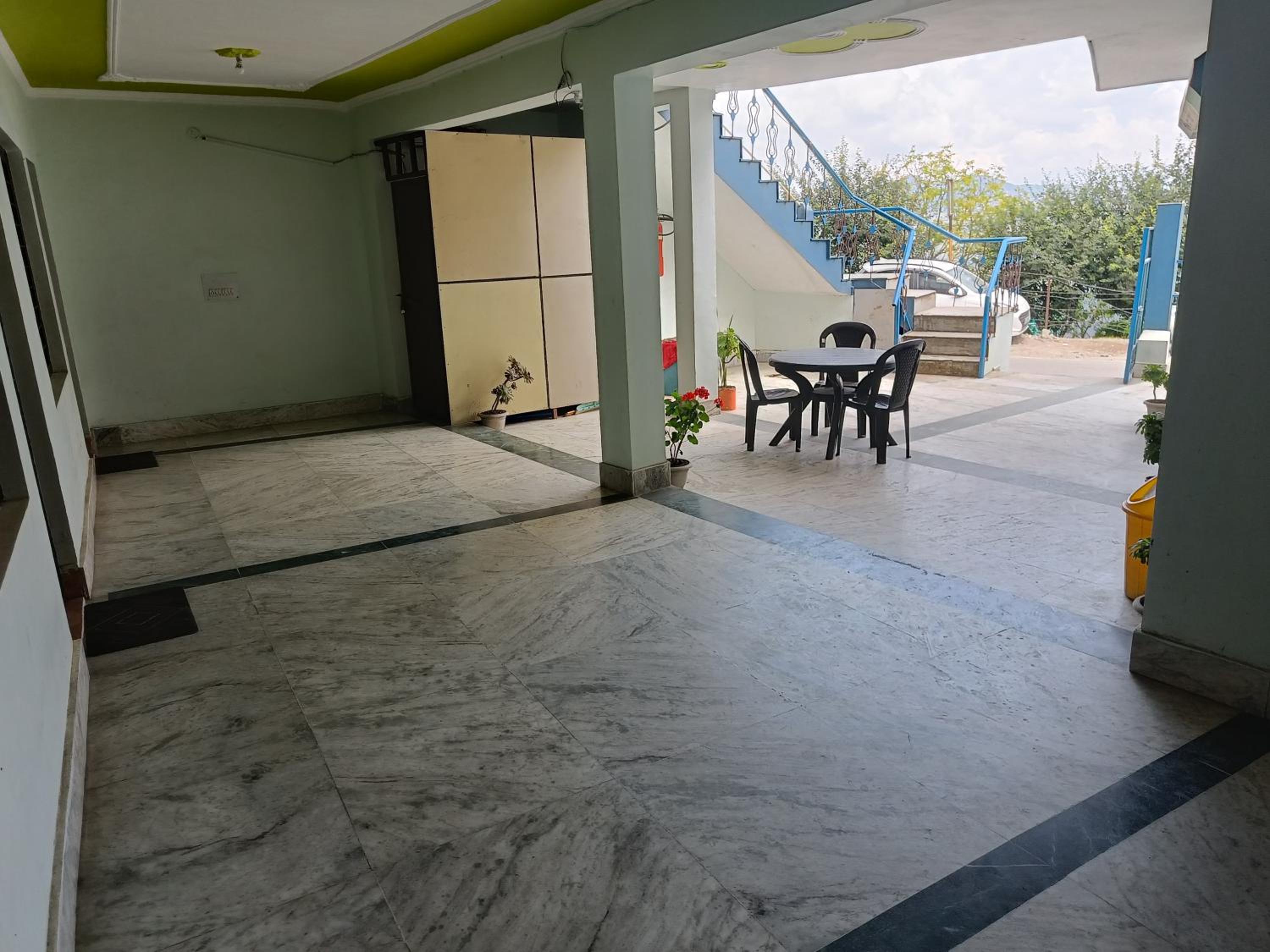 Ashirwad Guest House