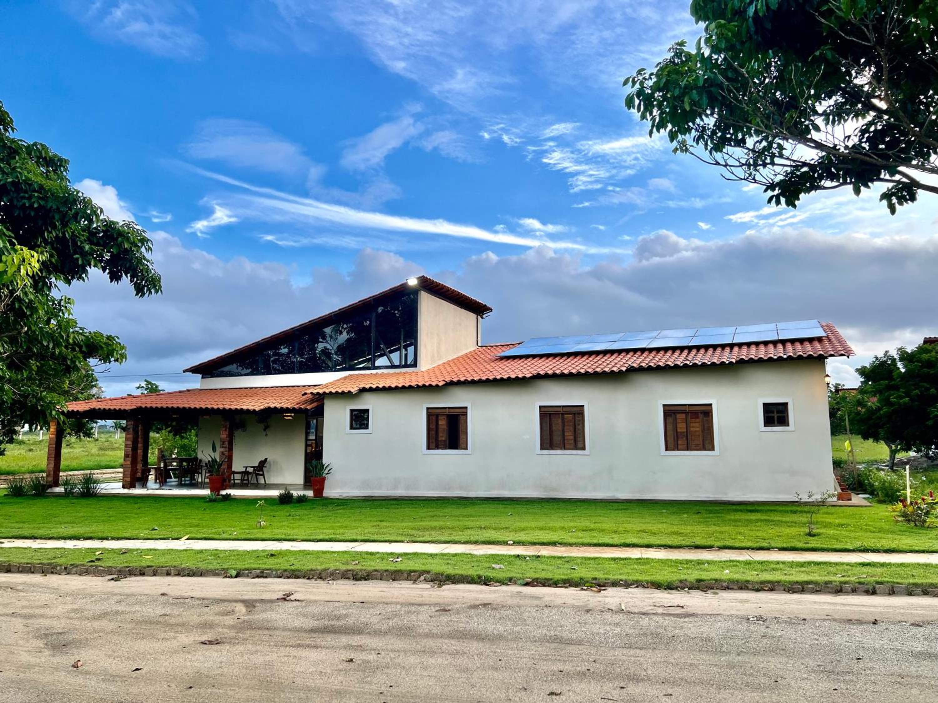Casa Patio em Areia