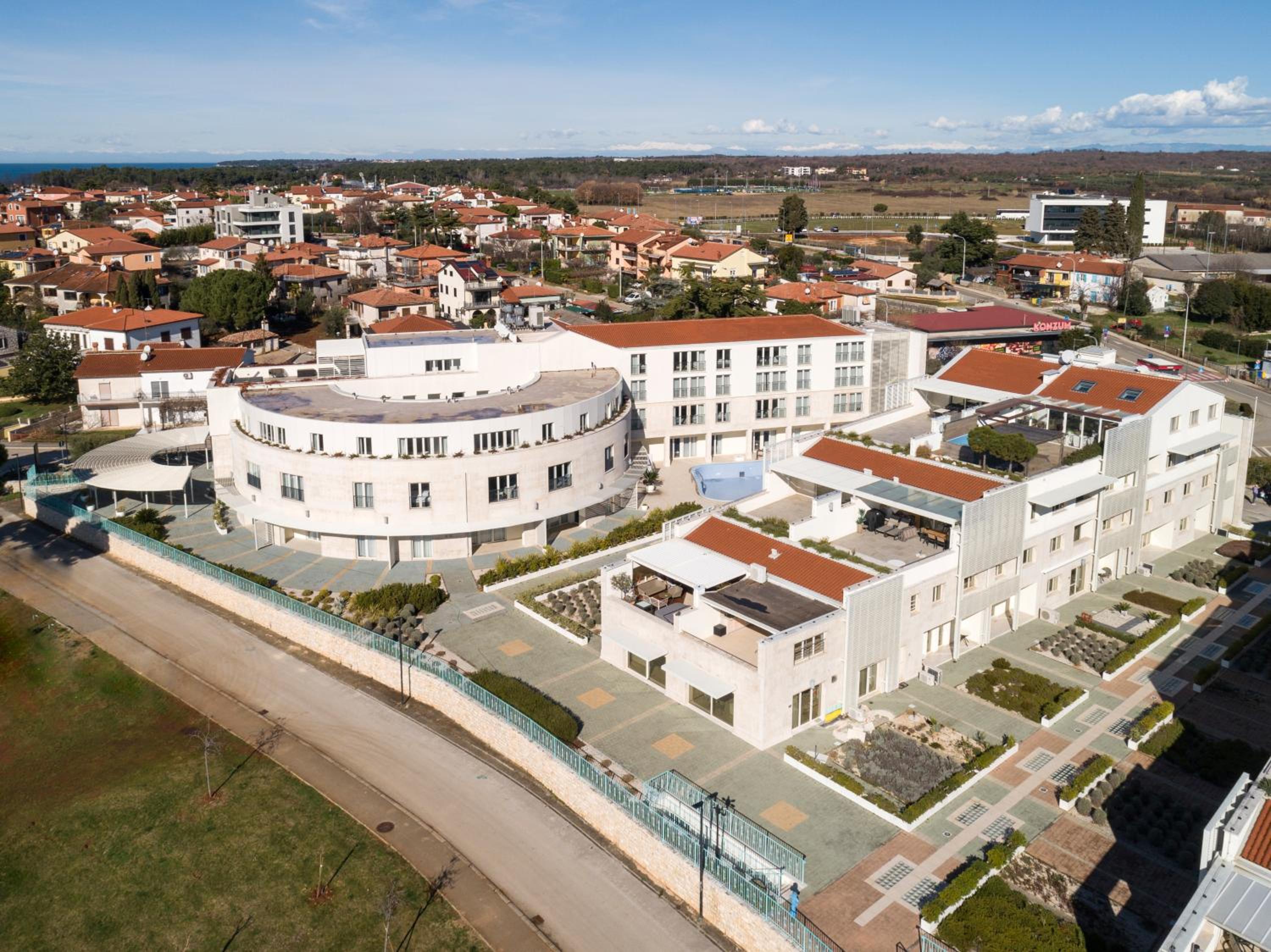 Humagum Sea View Apartment - Garden Palace Umag view 4