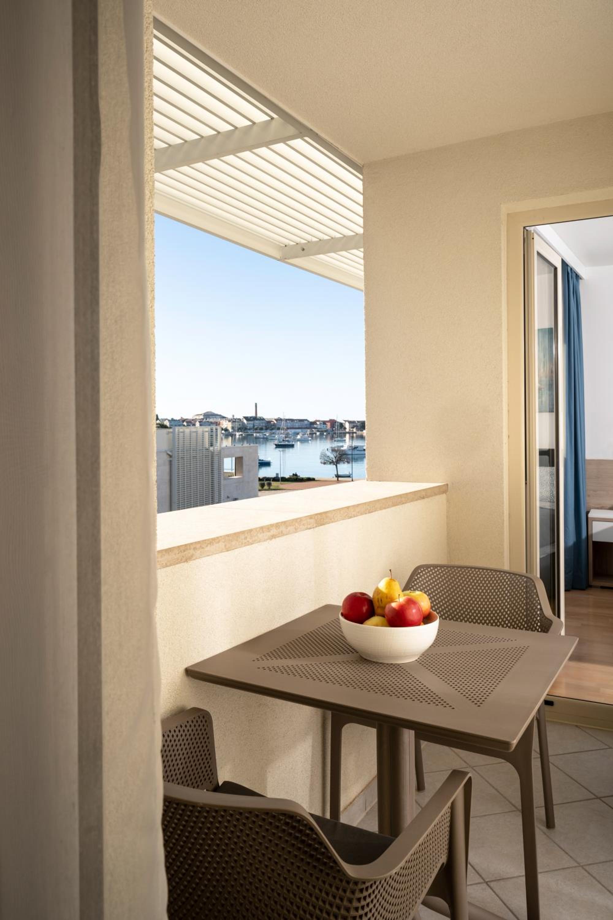Humagum Sea View Apartment - Garden Palace Umag view 2