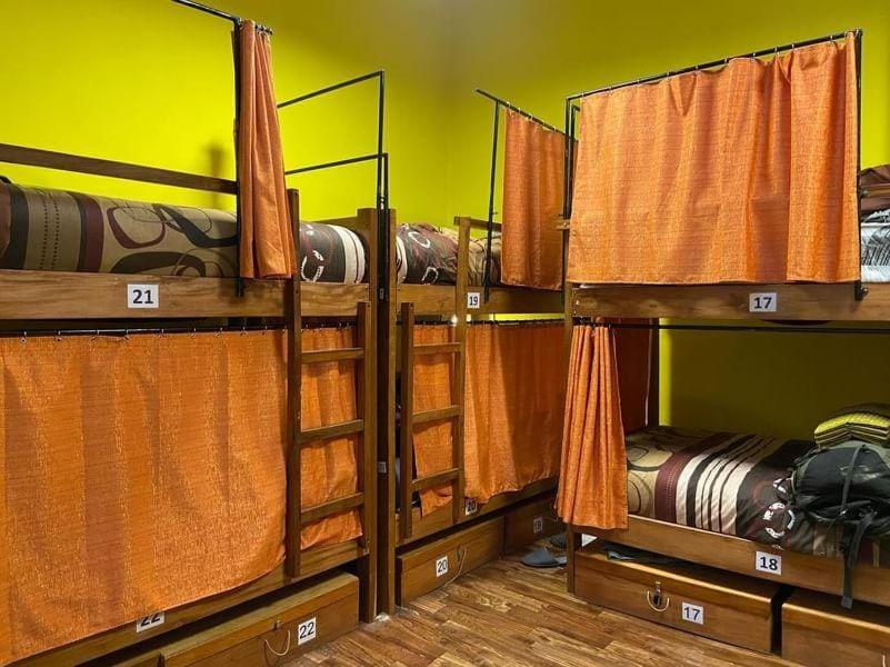 SAINT PETER'S LLAMA HOSTAL