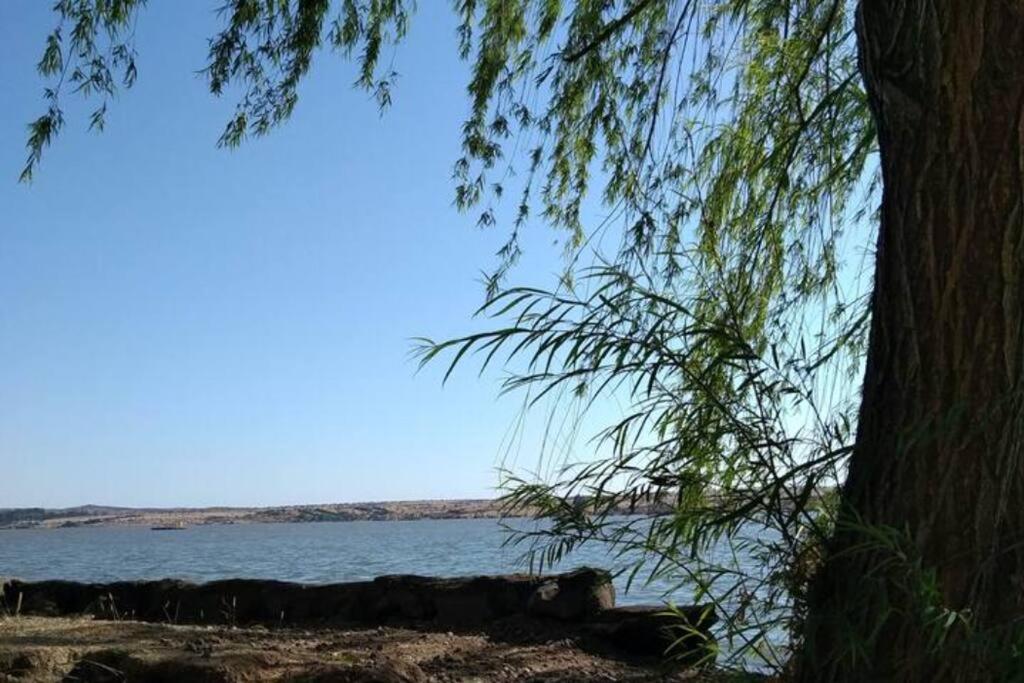 Agradable Casa a Orillas del Lago Rapel