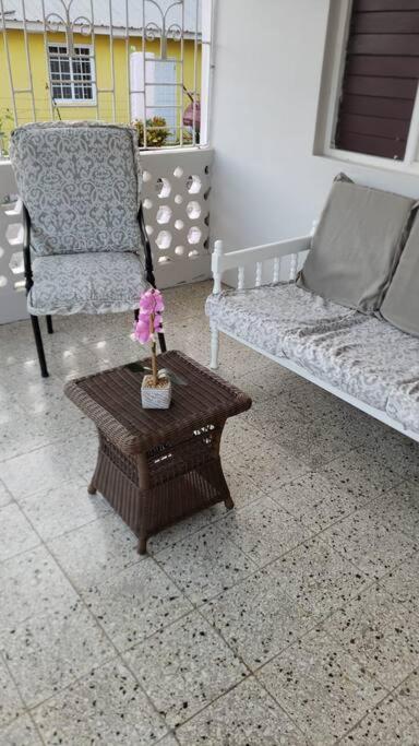 Andeve's tranquil beautiful home