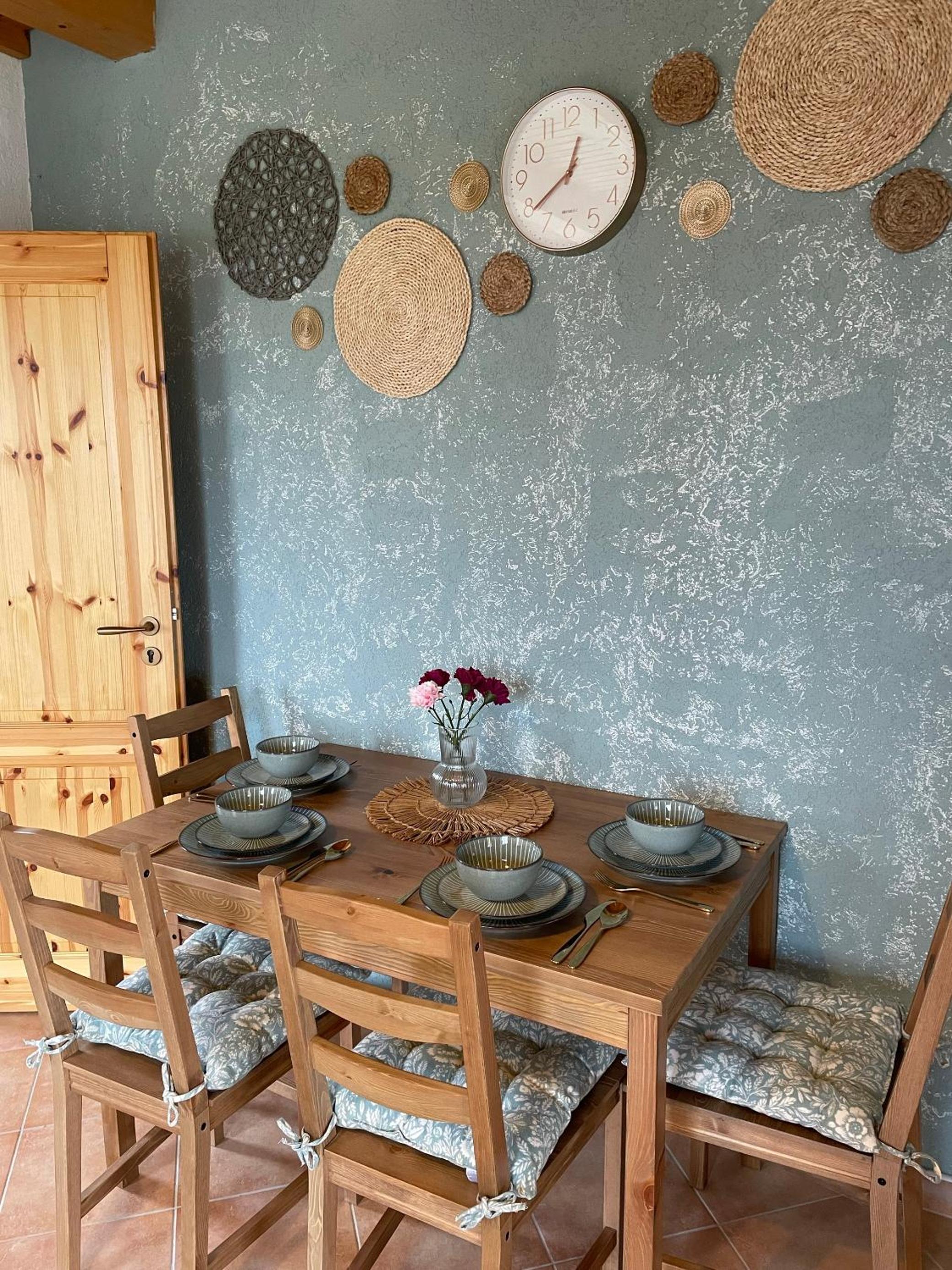 Alma Apartmanház