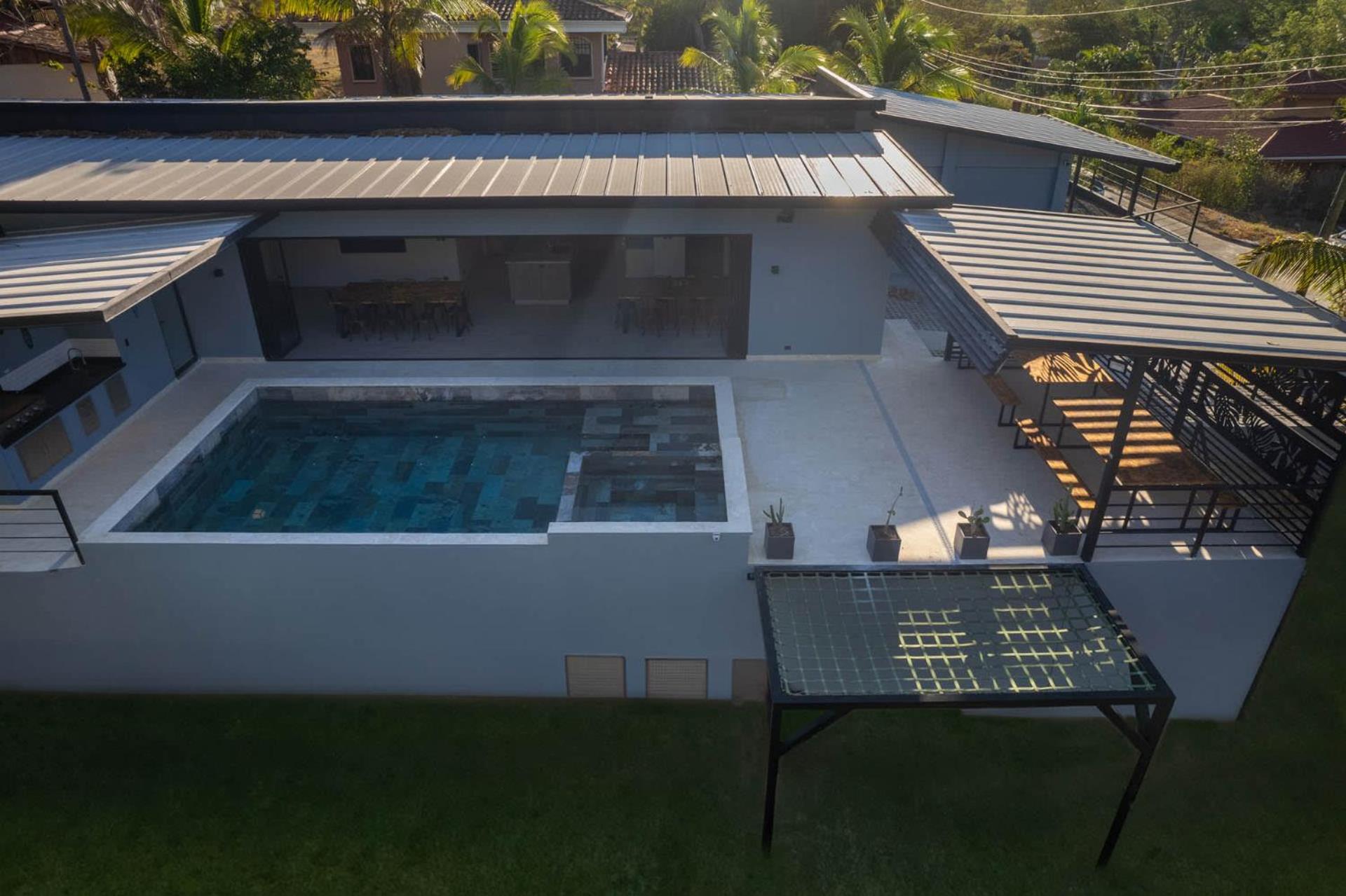Brand-New 6BD Giant with Private Pool by SPCR
