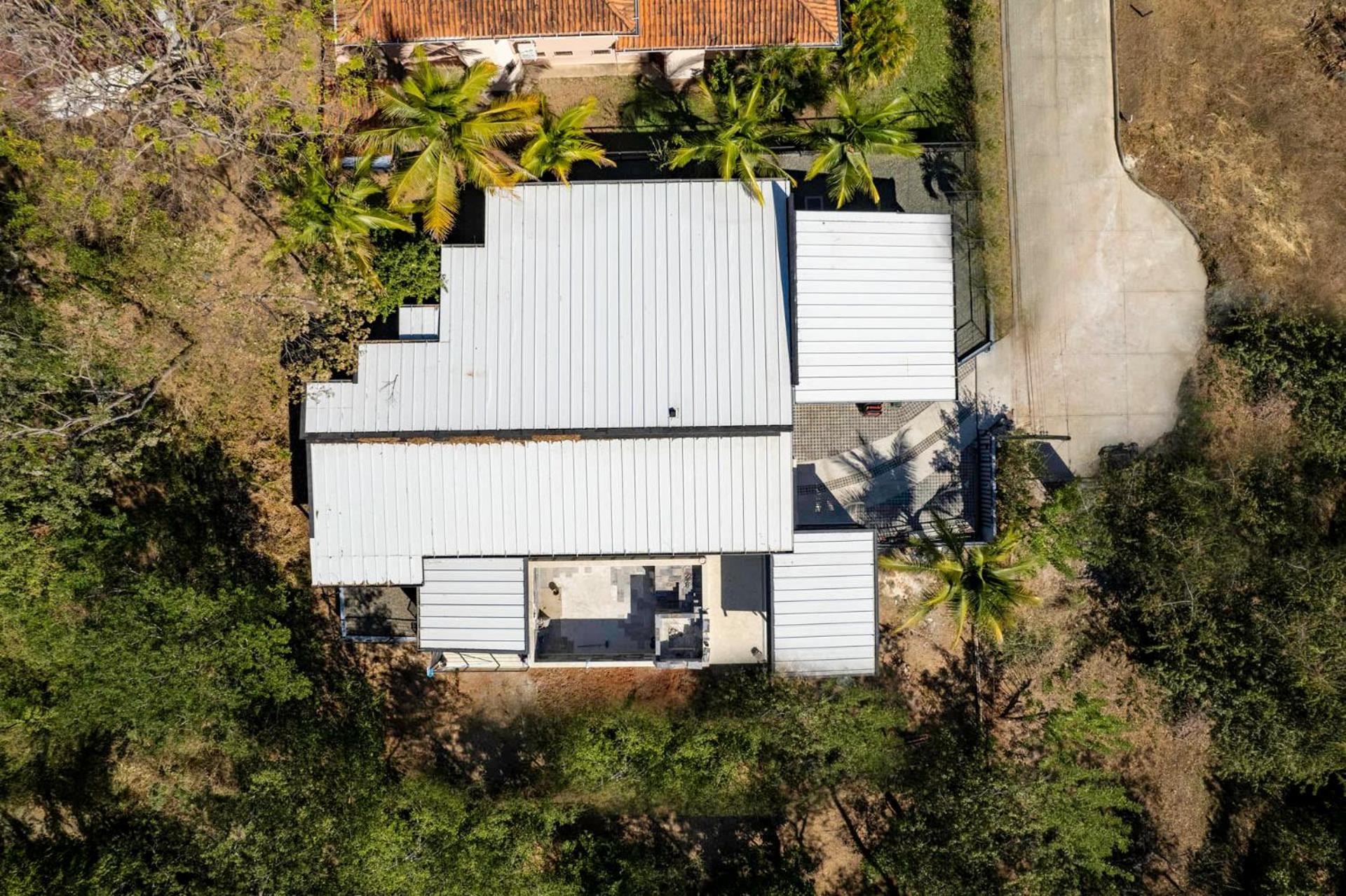 Brand-New 6BD Giant with Private Pool by SPCR