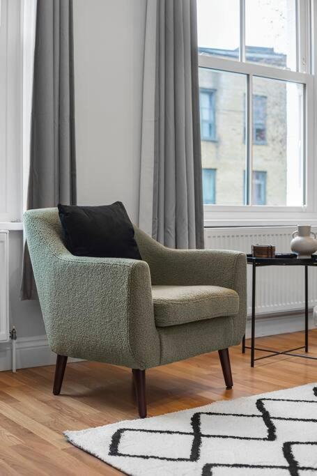 Modern 2 Bedroom Townhouse Flat in King’s Cross