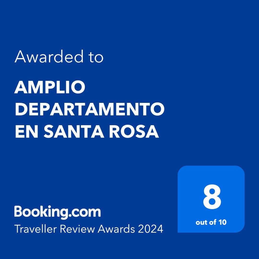 AMPLIO DEPARTAMENTO EN SANTA ROSA