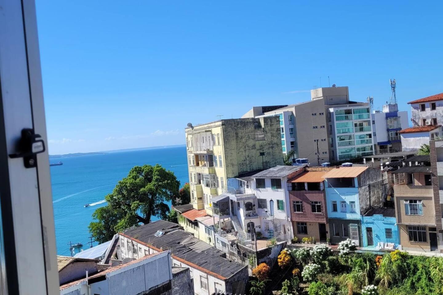 Amplo 2 quartos, vista mar.