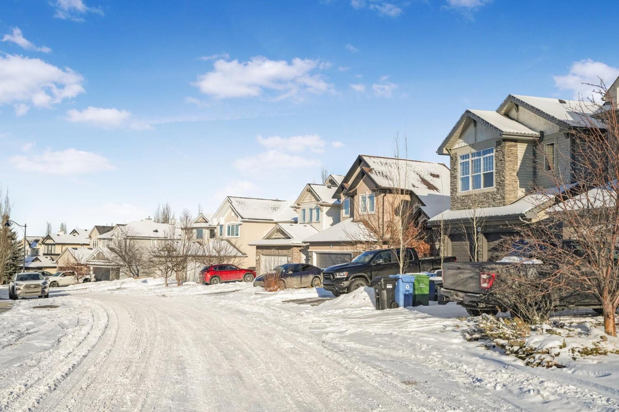 Cozy 2-Bedroom Basement Suite Retreat Calgary