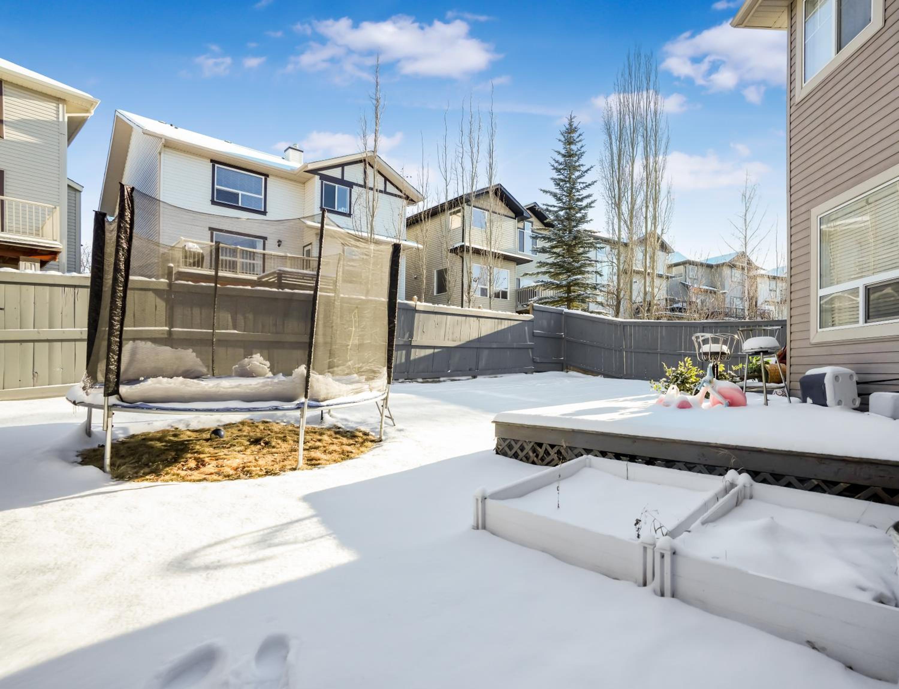 Cozy 2-Bedroom Basement Suite Retreat Calgary