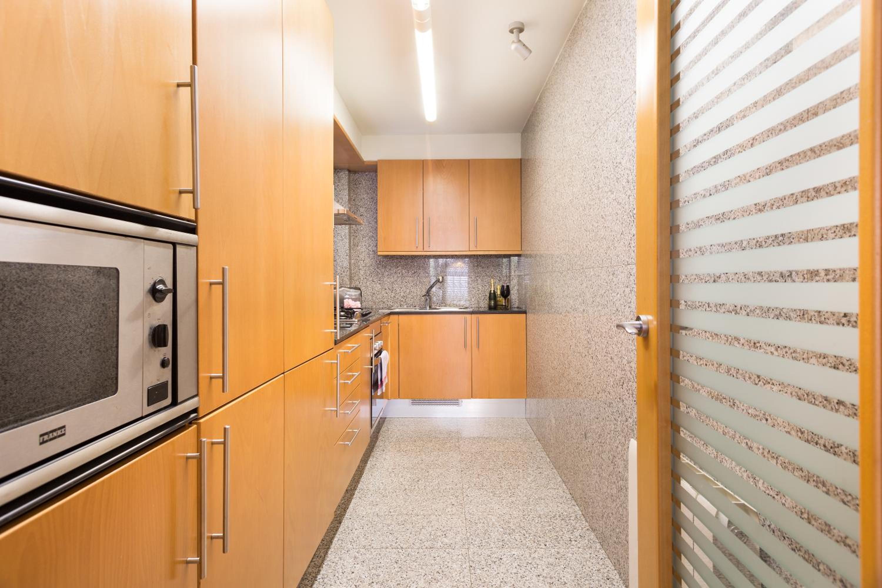 My Space Emirates - Spacious Apartments near the City Center