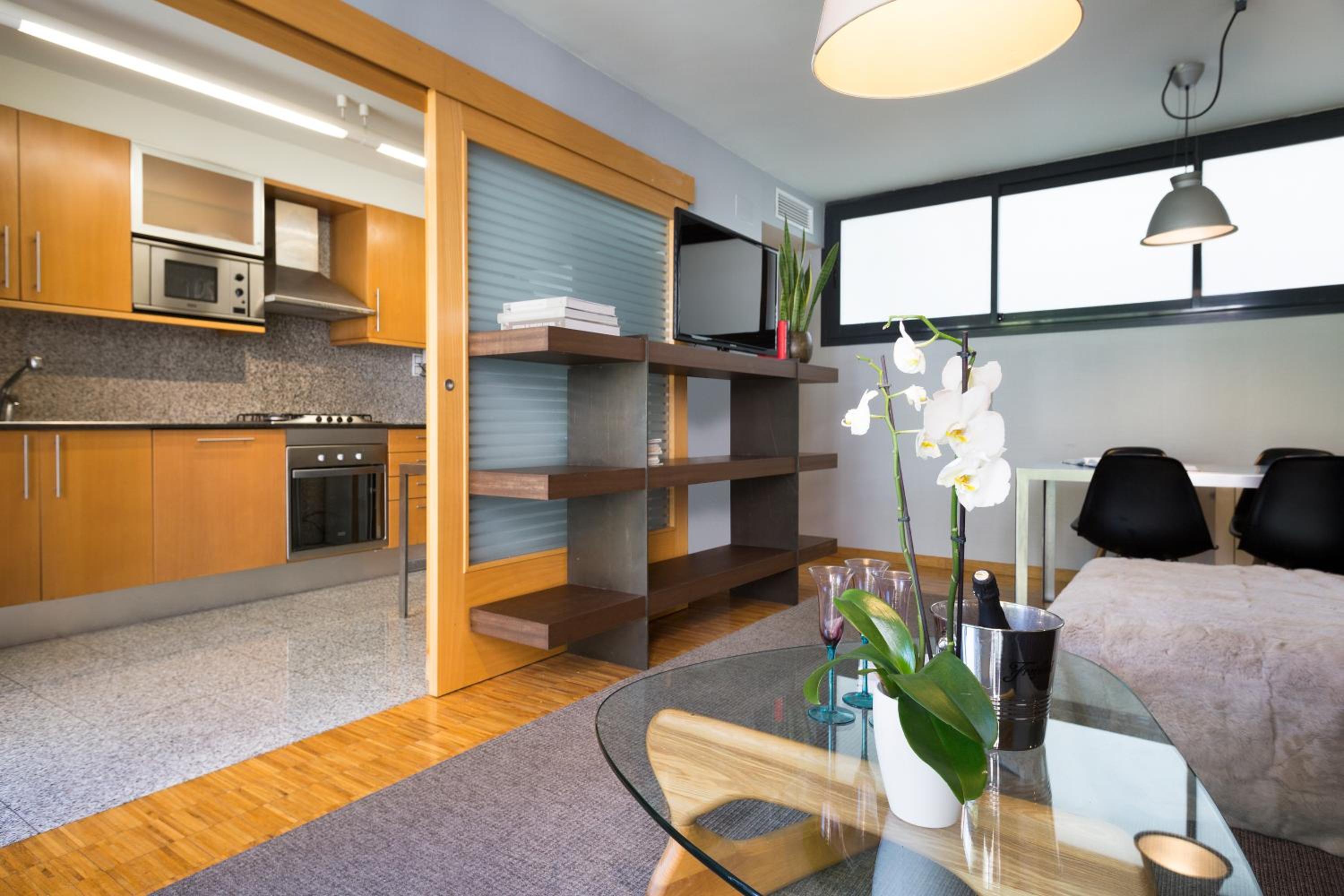 My Space Emirates - Spacious Apartments near the City Center