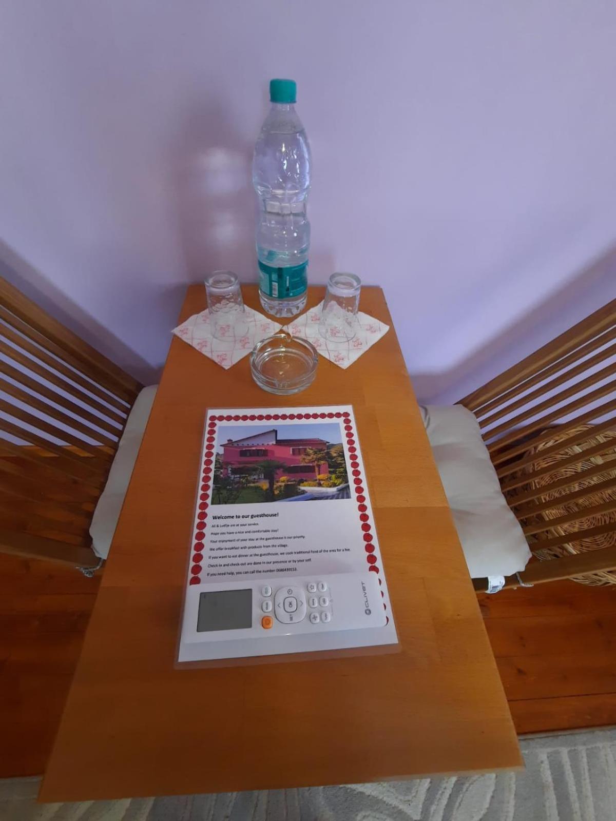 Guesthouse Ndroq