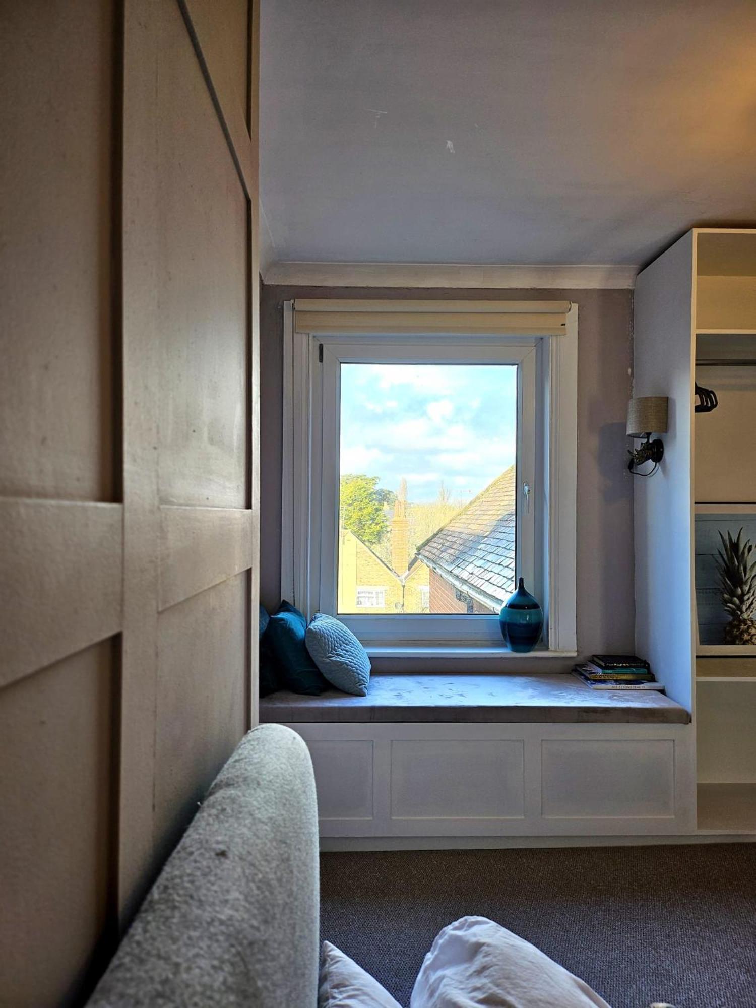 Seaview 2 bedroom apartment view 2