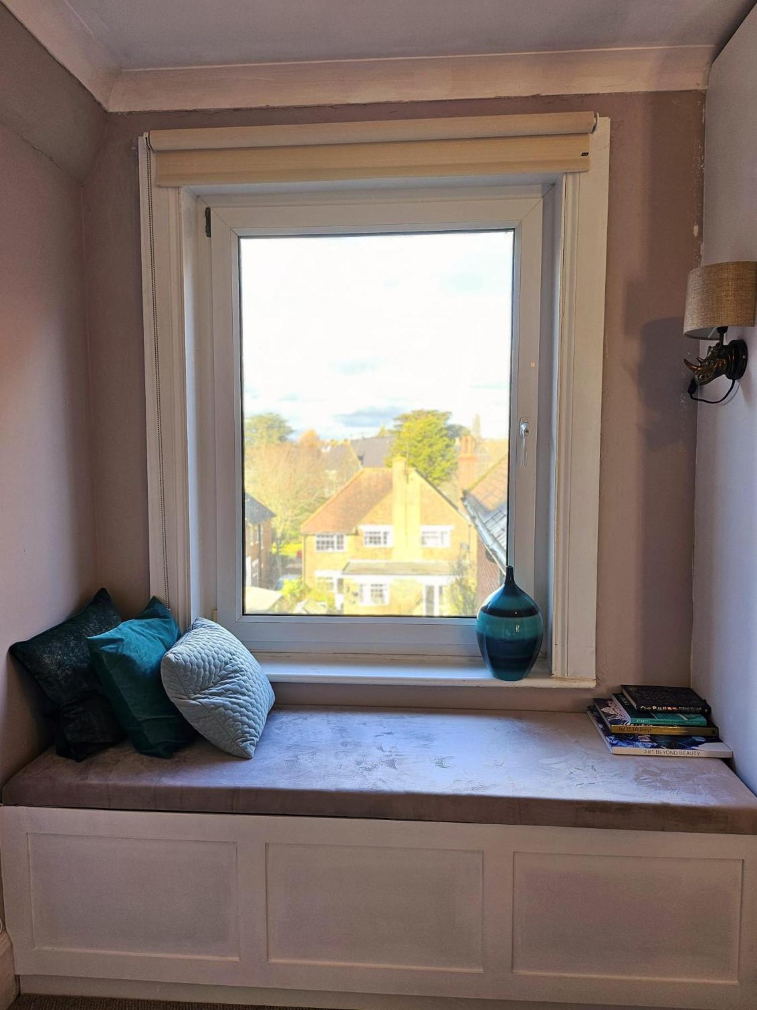 Seaview 2 bedroom apartment view 4