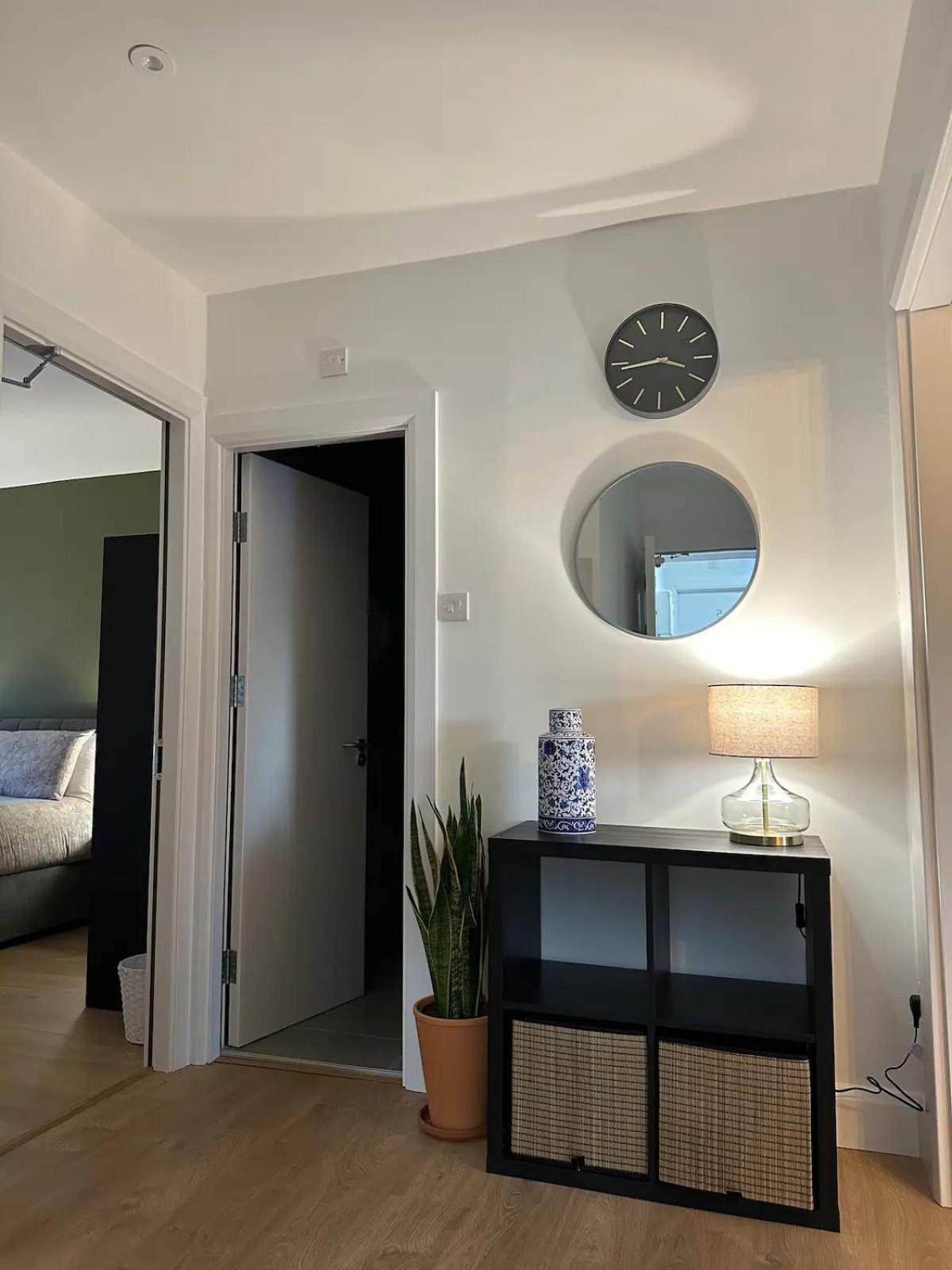 Modern City Centre Apartment