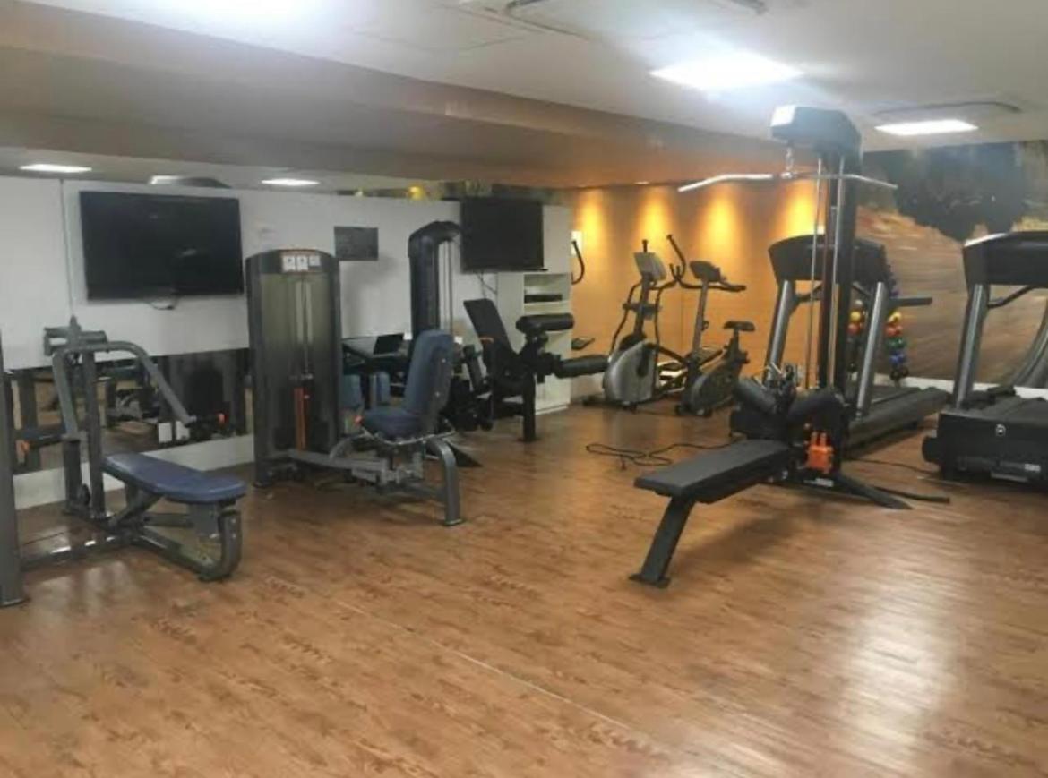Excelente Apto ao Lado do Hospital Albert Einstein Faculdade de Medicina Einstein e Estádio Morumbi com Garagem